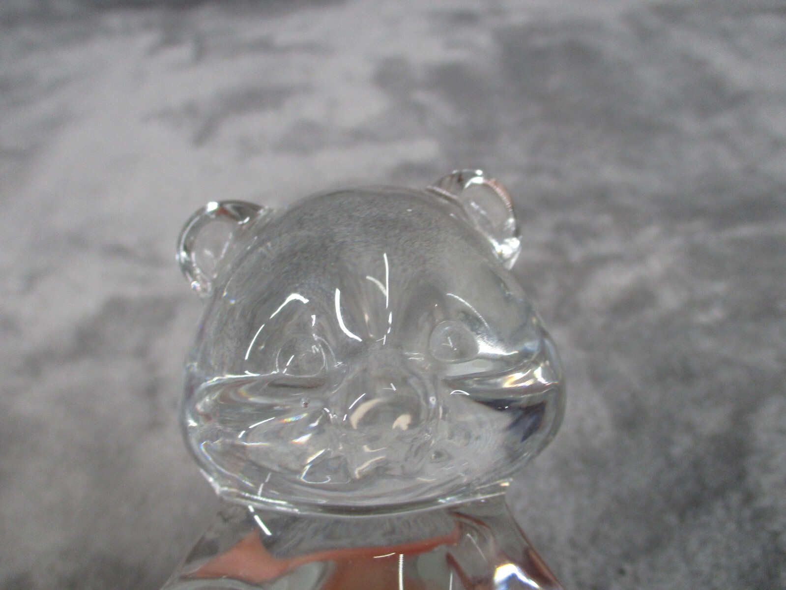 Fenton February Birthstone Birthday Bear Figurine Art Glass 4″ Tall Paper Weight