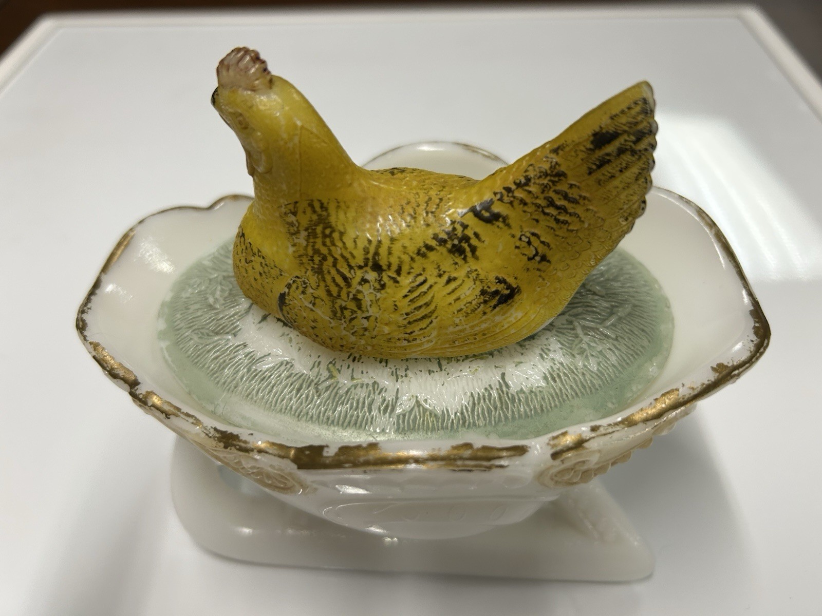 Westmoreland Hen On A Sleigh Milk Glass 1900-1915