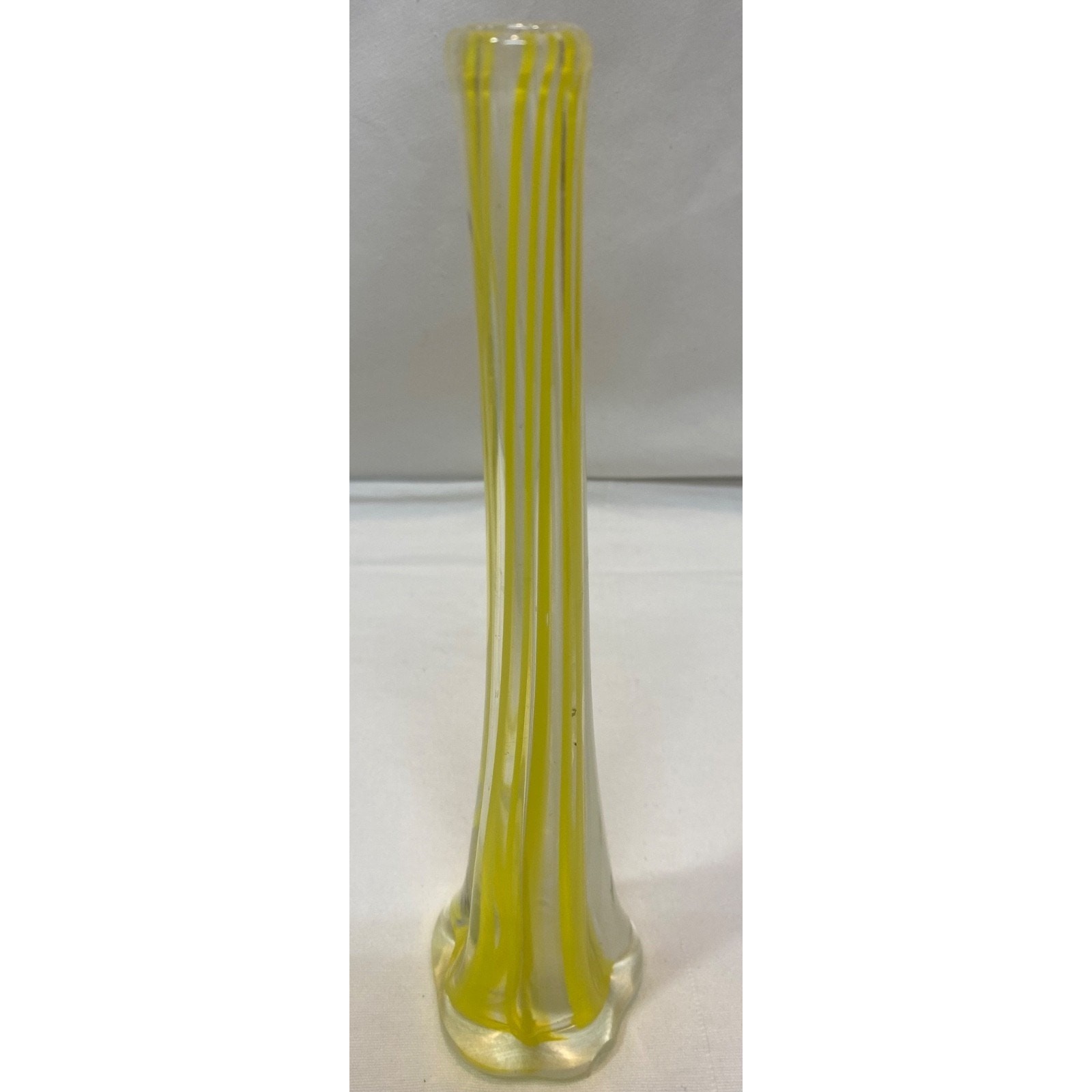 VINTAGE ‘HighClass’ HAND BLOWN SWUNG VASE Yellow White Clear JAPAN 9.75” T