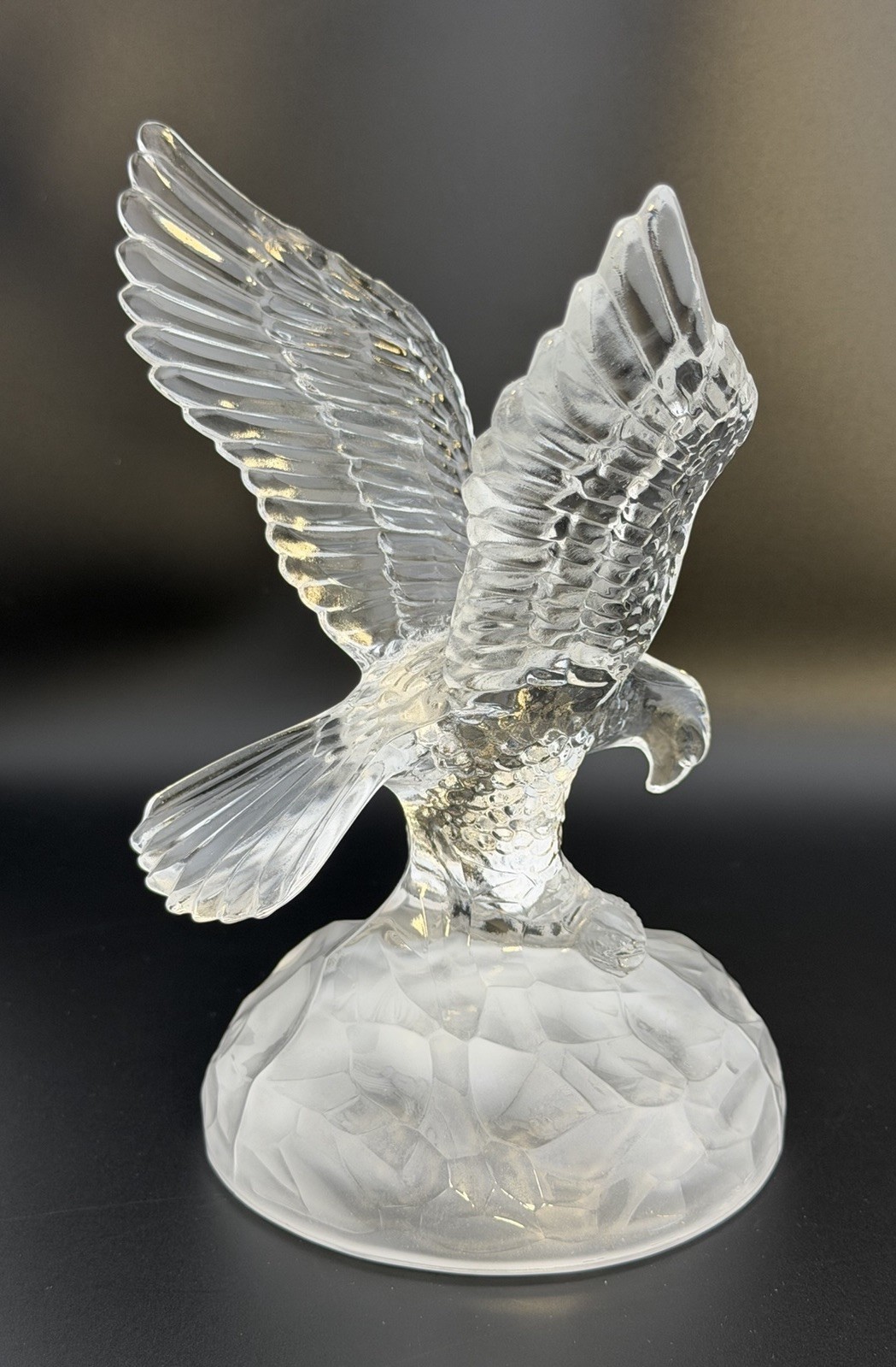 Cristal d’Arques Crystal Clear Art Glass Eagle Statue Frosted Base France 8”