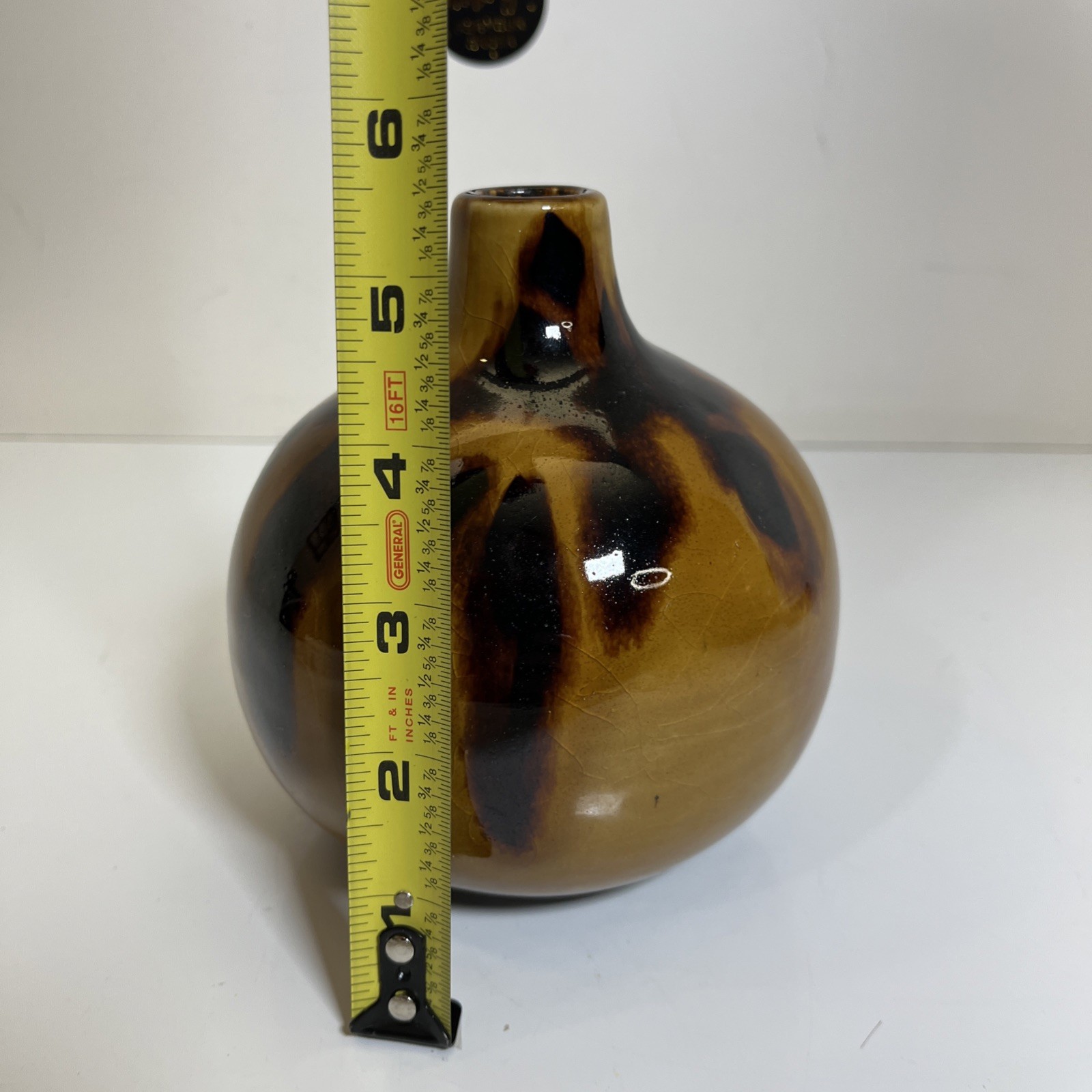 Vintage Amber Brown Chinese Pottery Vase Round Mark on Base “Unearthed From Mt”