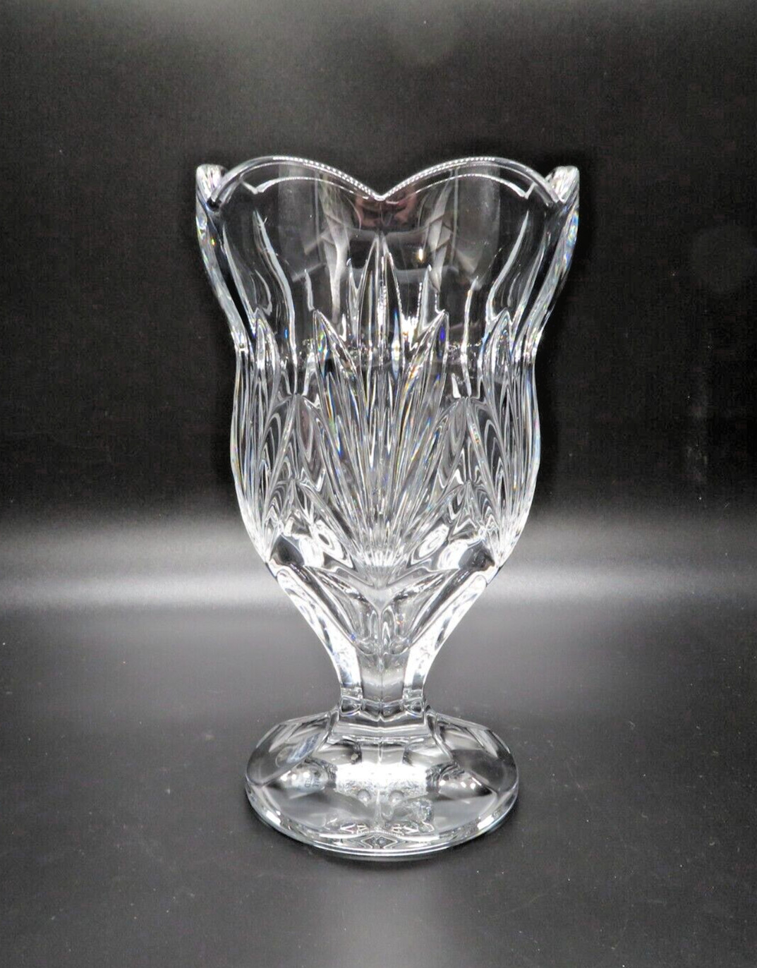 Royal Limited Crystal Tulip Vase 24% Full Lead Crystal Made Czech Republic 8″T