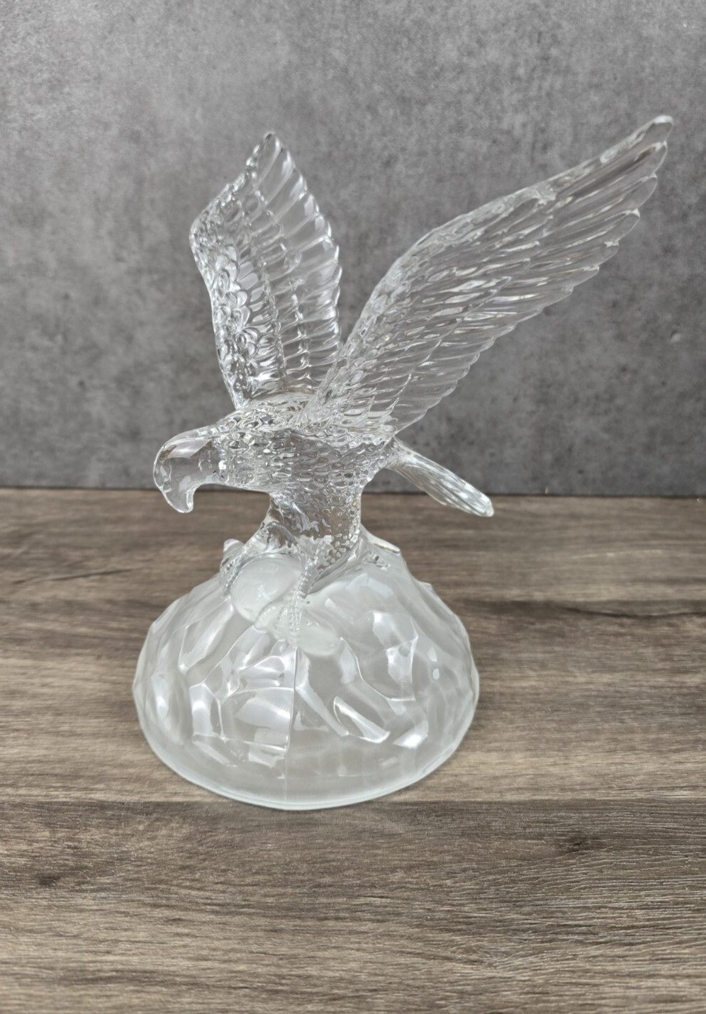 Eagle Figurine Statue Vintage Cristal D’Arques Made in France 24% Lead Crystal