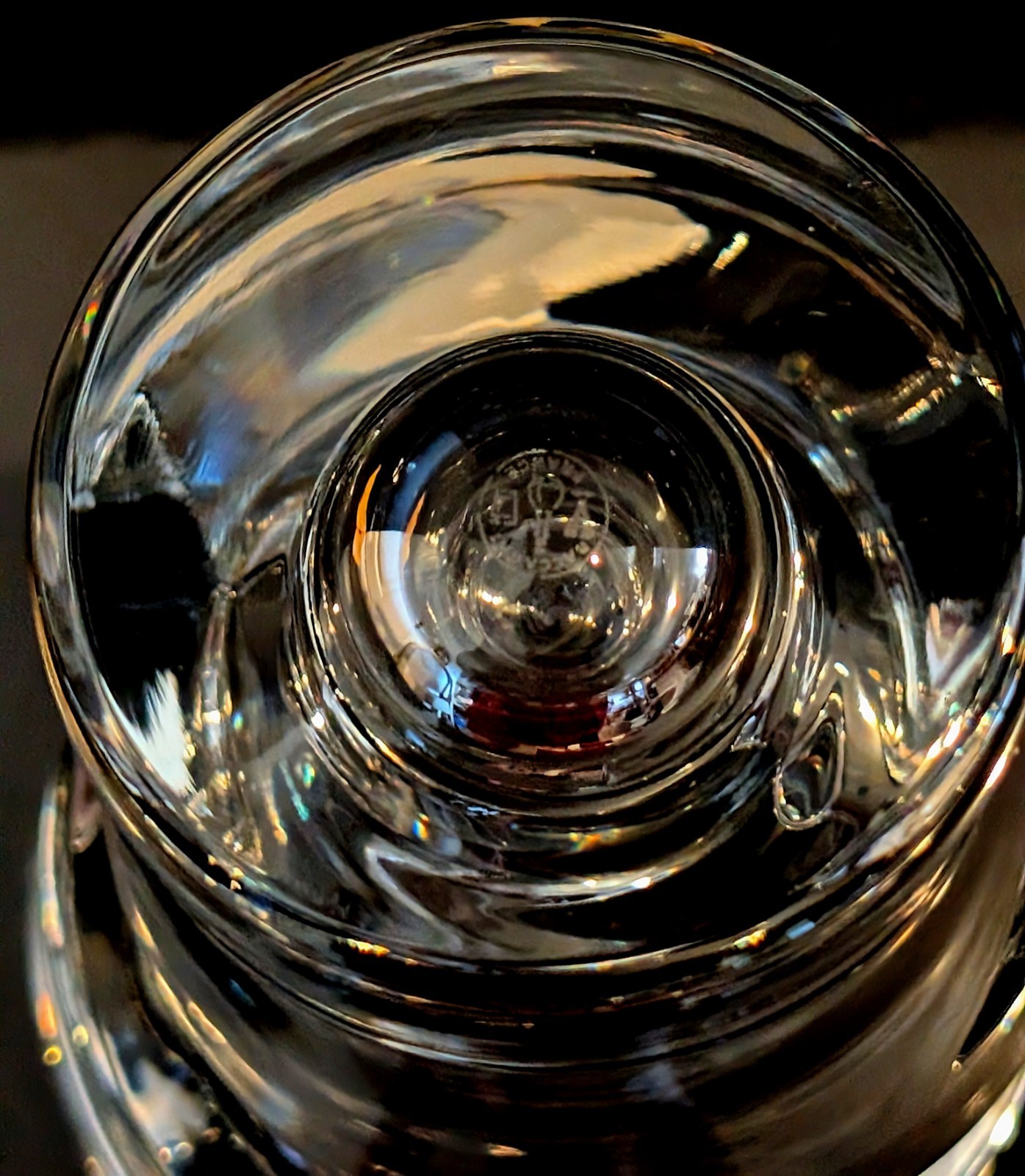 BACCARAT Tornado DOUBLE SIGNED Crystal Glass Vase Urn 9″ + Gift Bag, EUC!