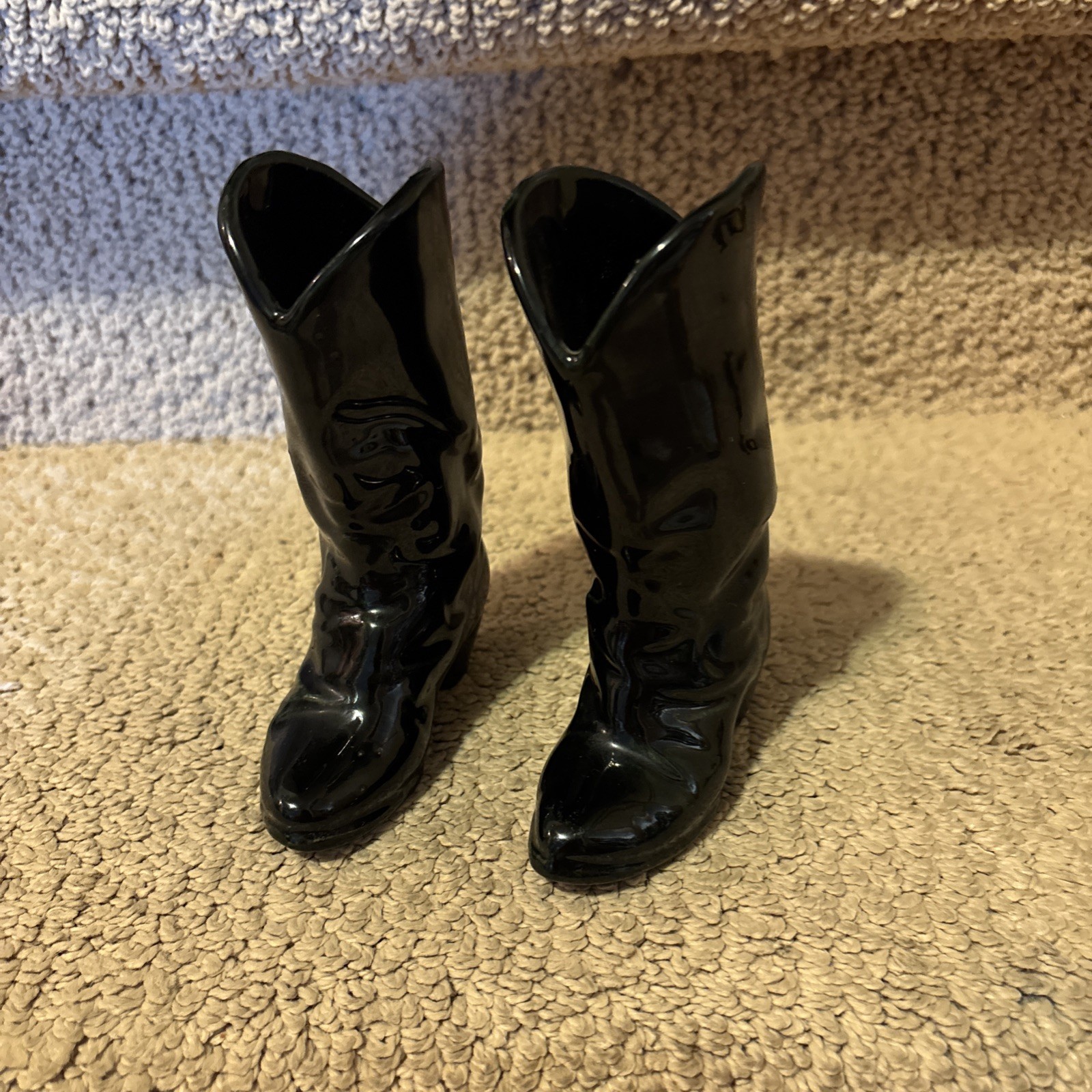 Rare Rosemeade Dakota Pottery Women’s Pair Cowboy Boots Set