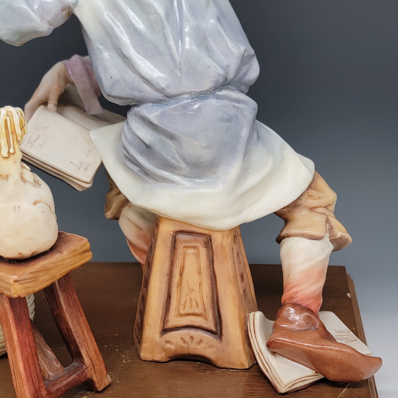 Vtg “The Alchemist Of Capodimonte” Porcelain Figurine Italy Large 17″ READ