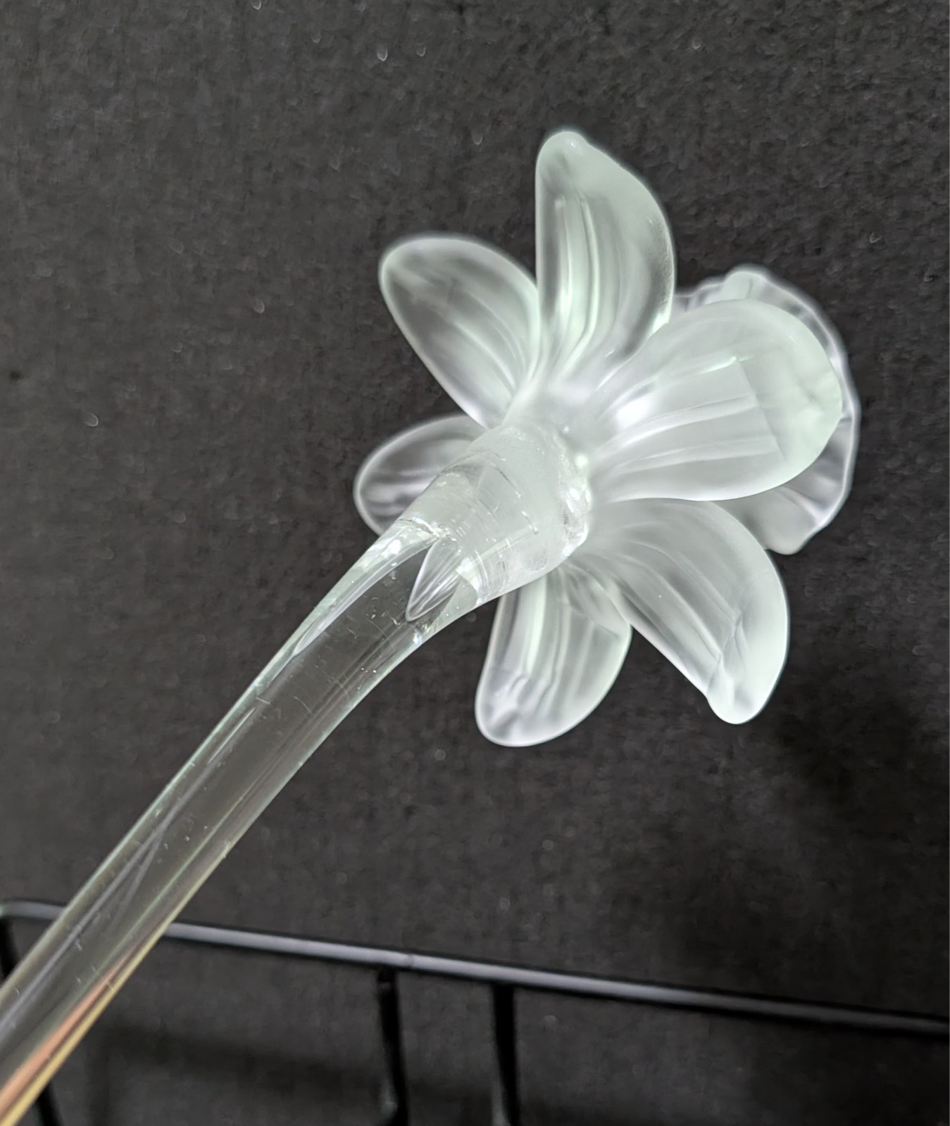 Vintage Hand-Blown Frosted Art Glass Daffodil Long Stem Flower Jonquil 19.5″
