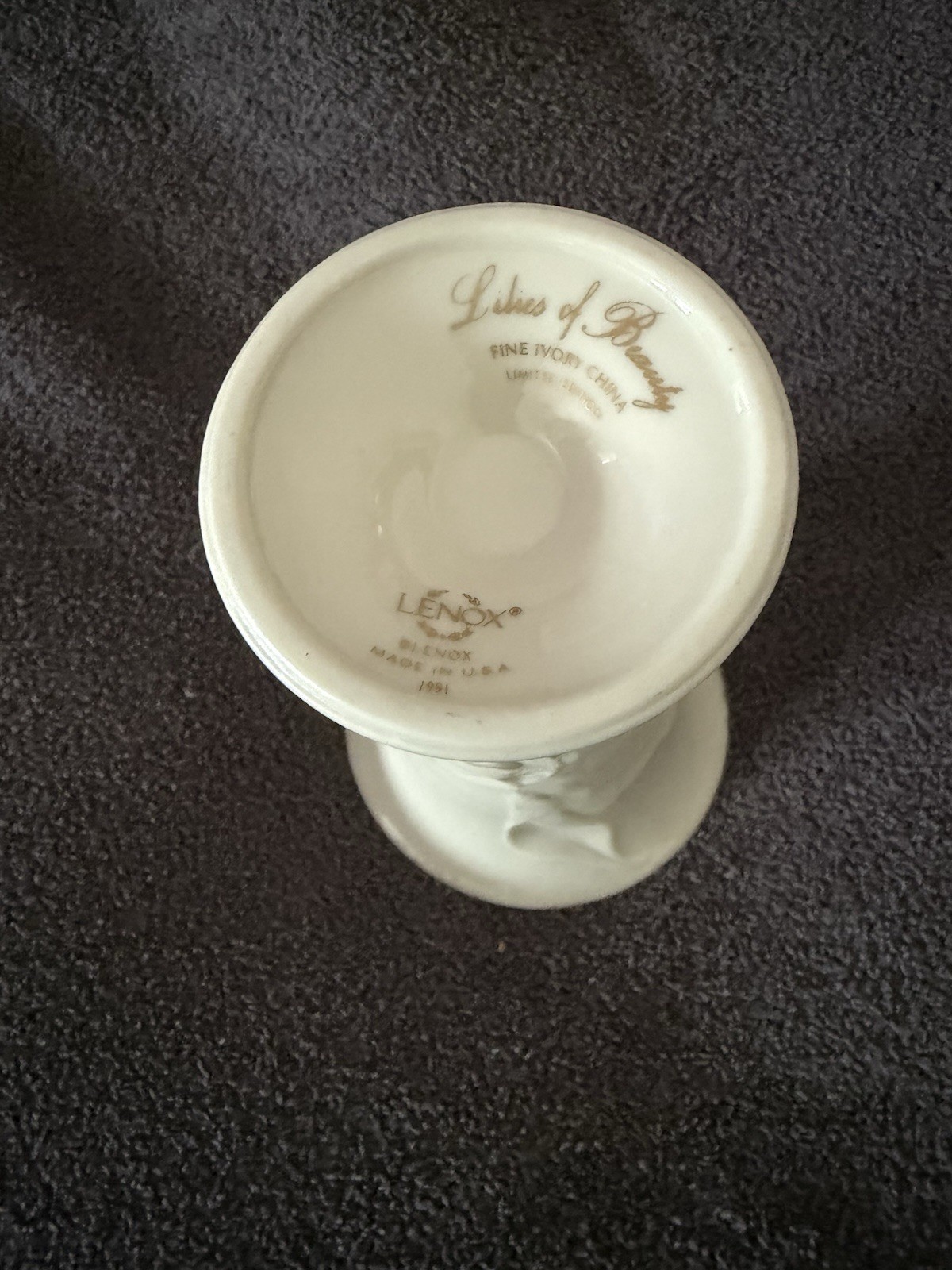 Vintage 1991 Lilies Of Beauty Vase by LENOX 7” Made In USA