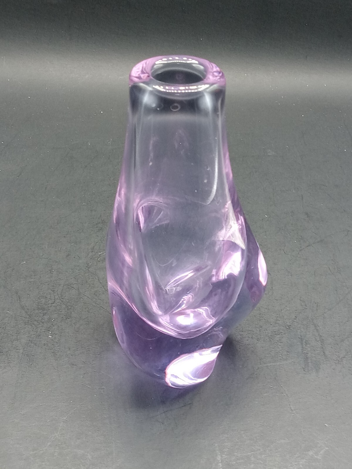 VTG PURPLE ART GLASS VASE HAND MADE 5 INCHES TALL 3 INCHES ACROSS TRIANGULAR…