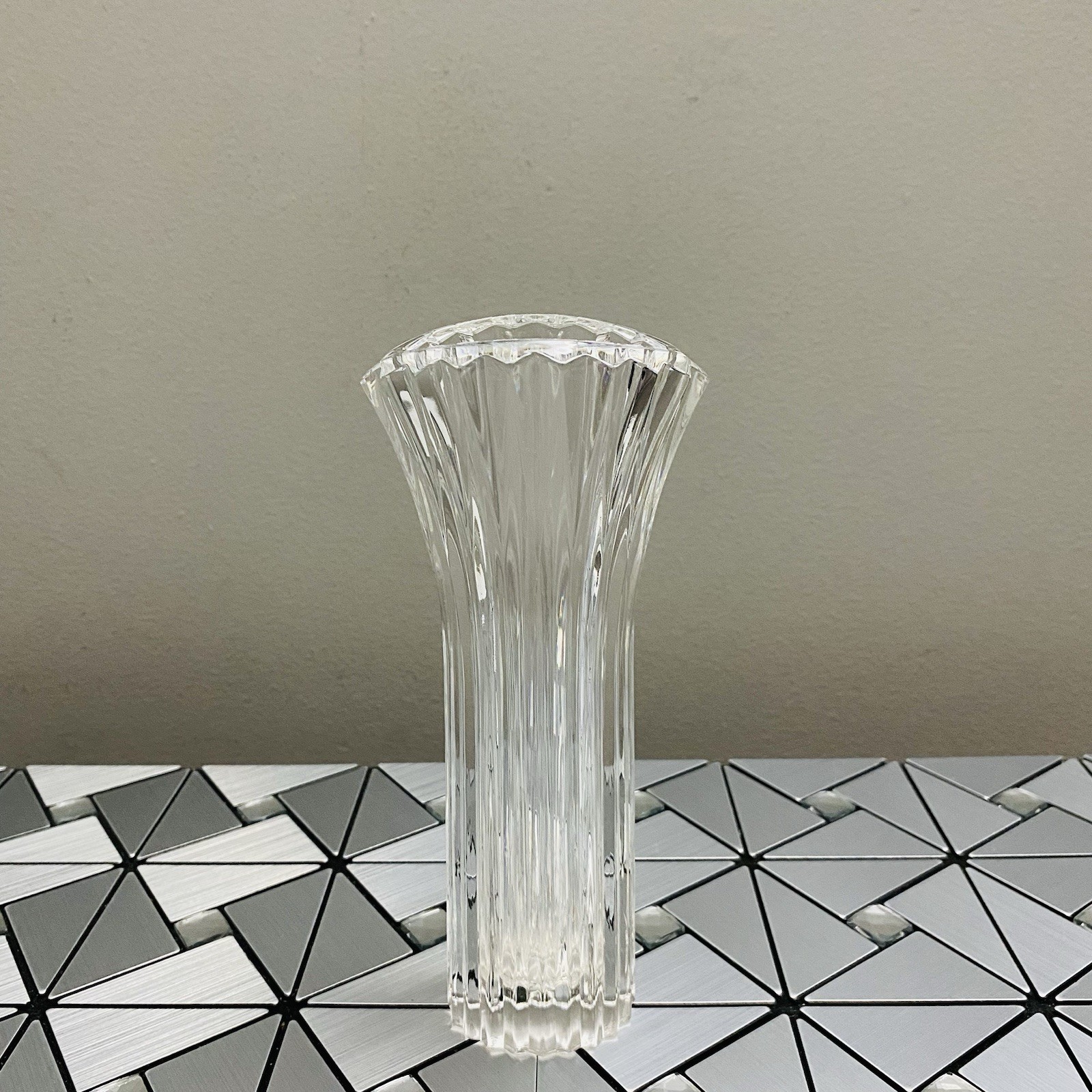 Vintage Mikasa Excelsior 8″ Bud Vase with Box ~ Elegant Top & Ruffled Sides