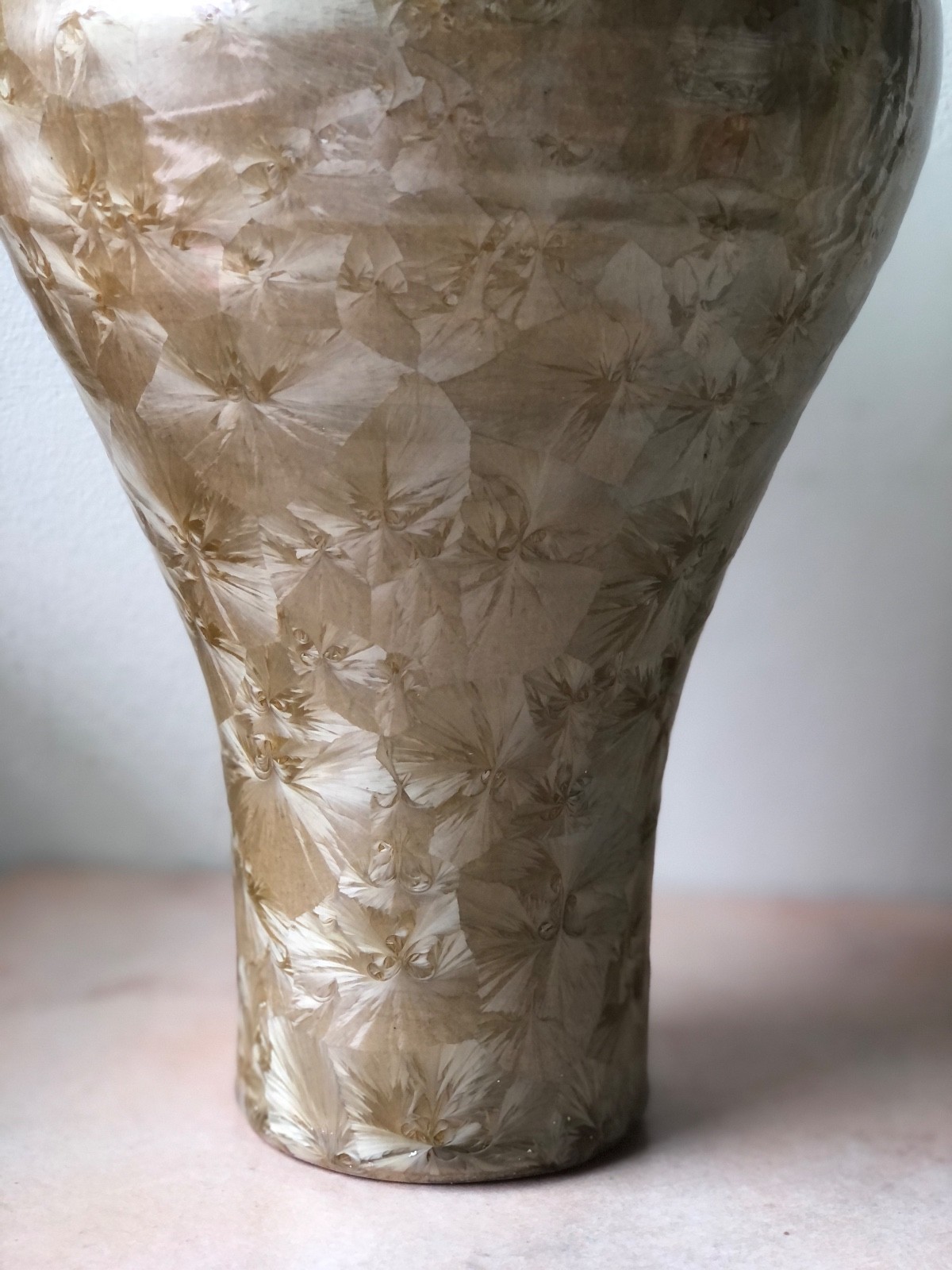 Magnificent Vintage Crystalline Glaze Art Vase ’87 Champagne Gold Color, Signed