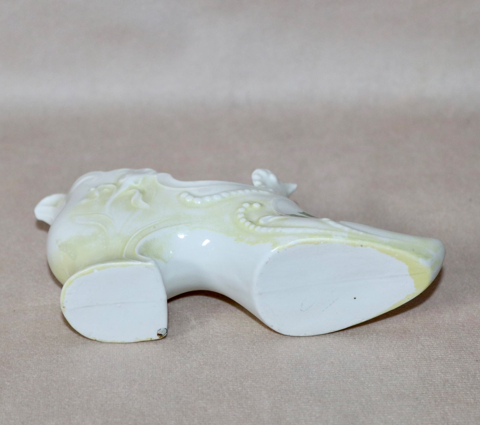 Porcelain Victorian Slipper ~ Yellow & White Floral Design