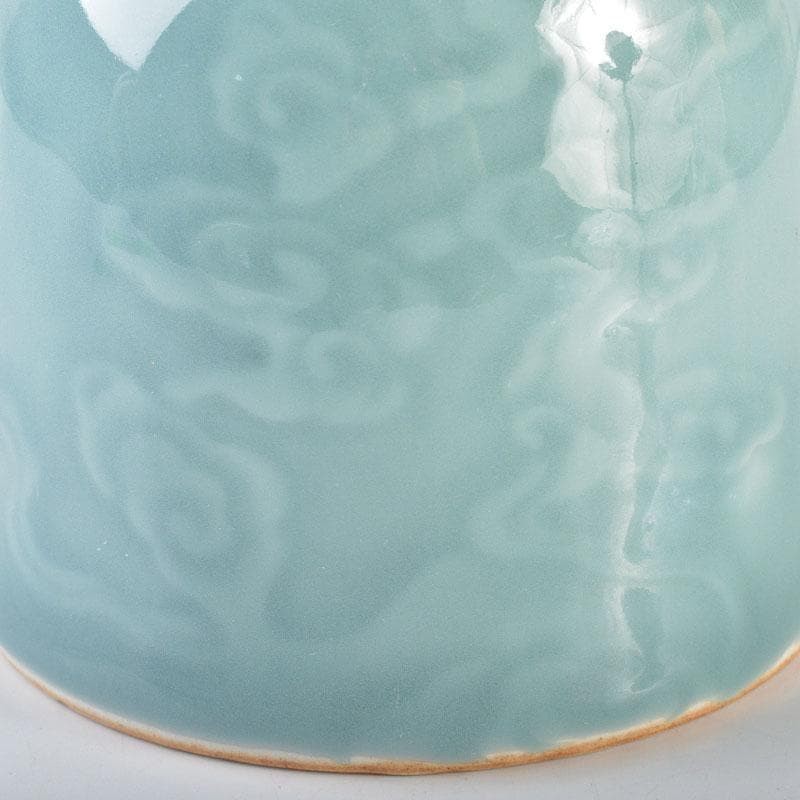 Longquan Ware Qing Dynasty Qianlong Mark Celadon Water Pot Jar