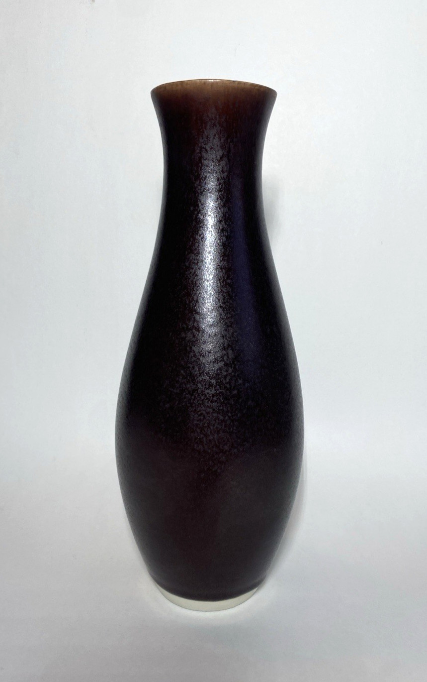 Vintage Klein Reid NY Handcrafted Fine Porcelain Vase