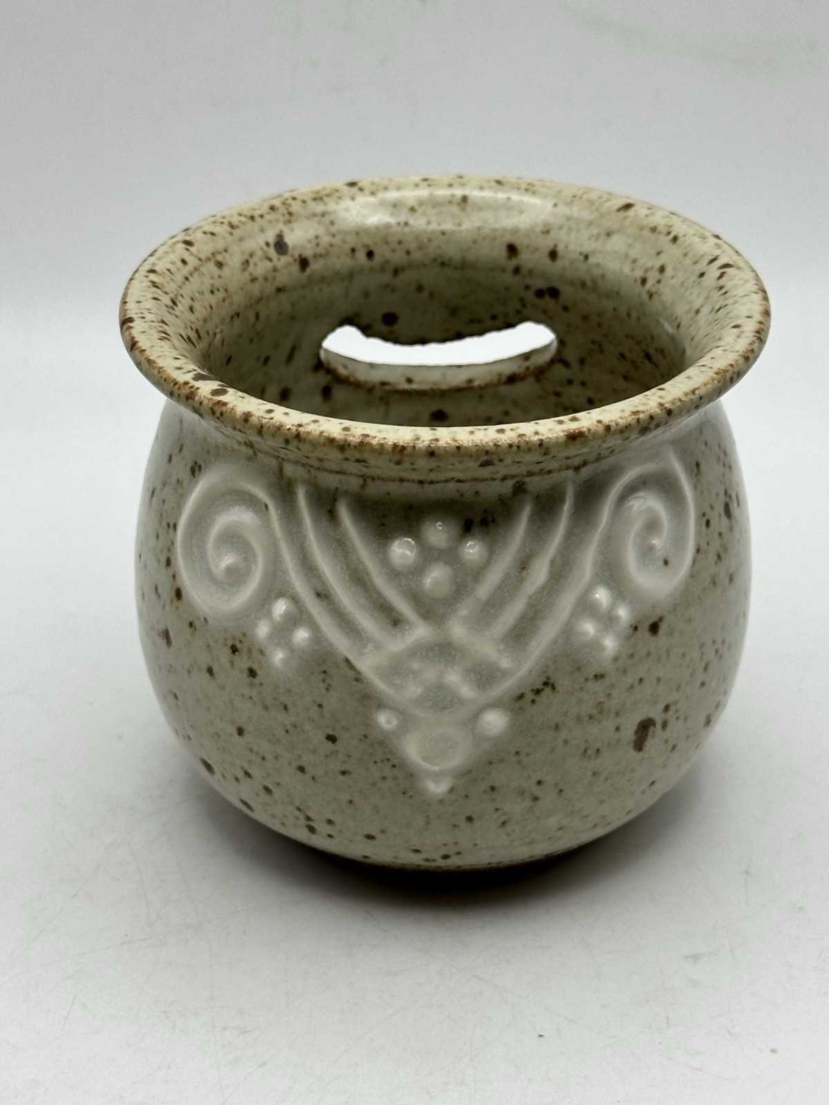 Studio Pottery Small Yarn Pot With Overlay Decorative Feature 2 7/8” T X 3” W