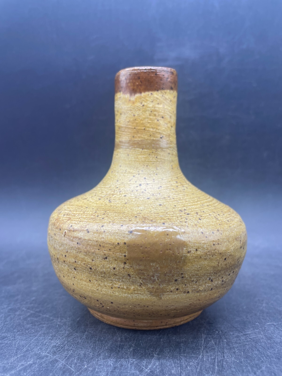 Studio Art Pottery Vase Signed Neutral Tone 4.5″ Perfect for any Decor