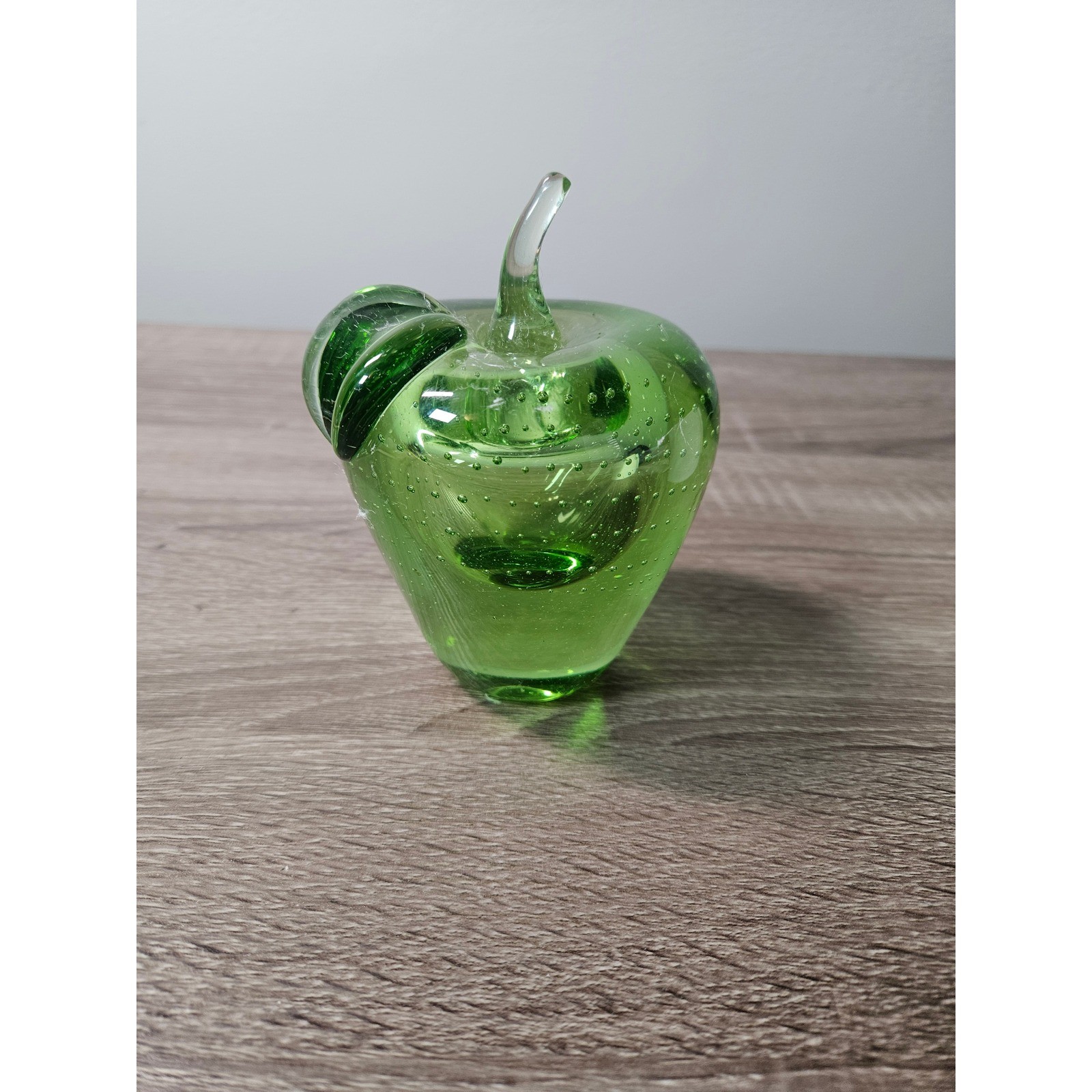 Vintage Green Hand Blown Bubble Glass Apple Paperweight Art Glass 4.5″