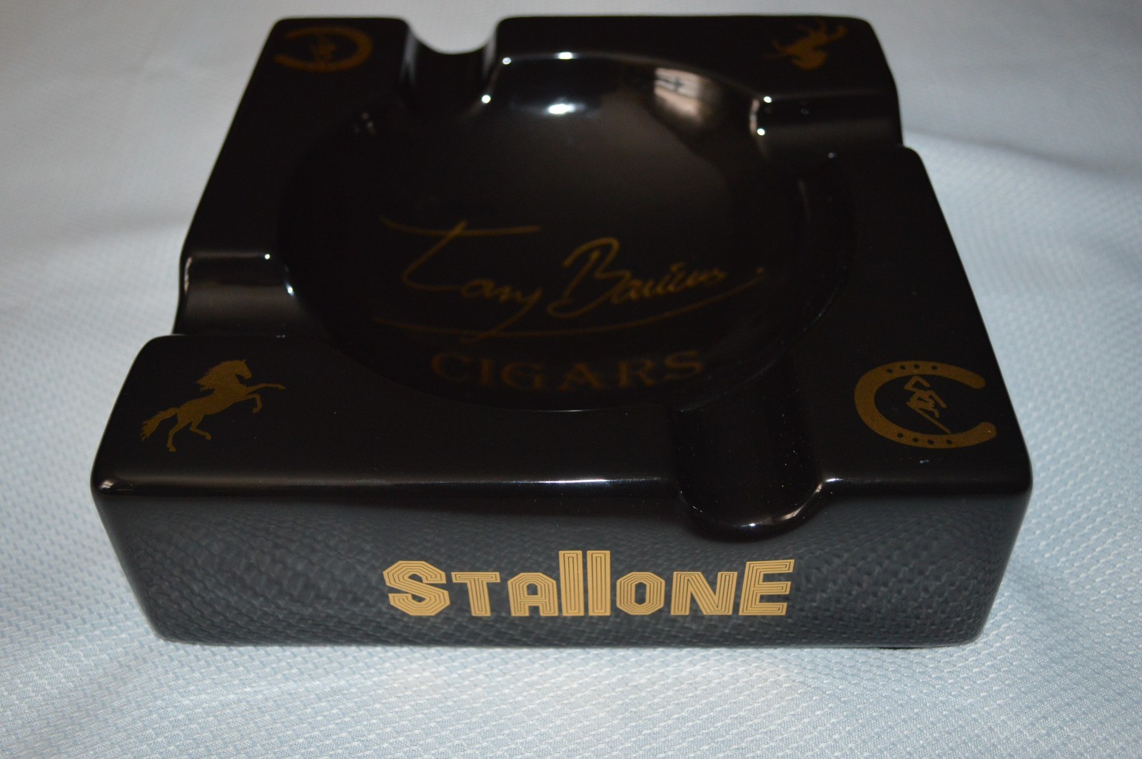 TONY BARRRIOS ~ STALLONE ~ CIGARS LUXURY GOLD INK ~ CERAMIC CIGAR ASHTRAY ~ NEW
