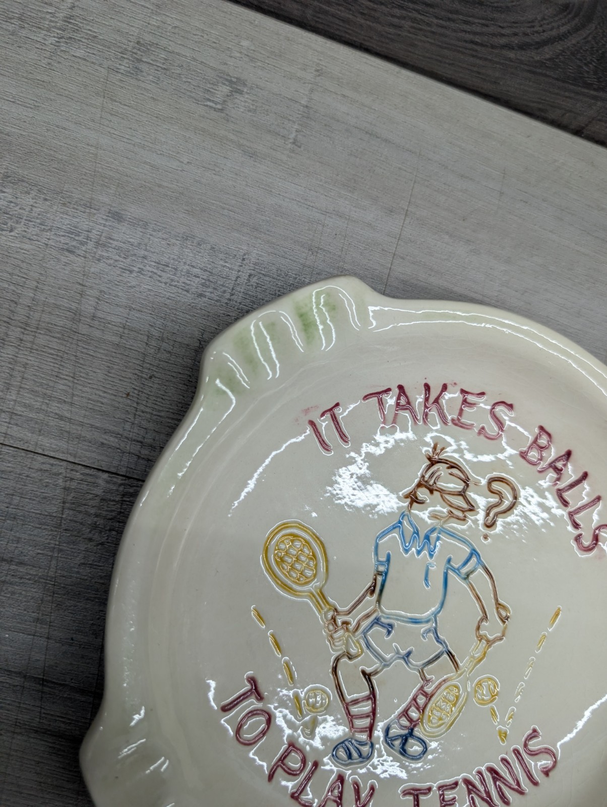 Holland Mold Tennis Cartoon Ceramic Round Ashtray Decorative Glossy Pottery 1979