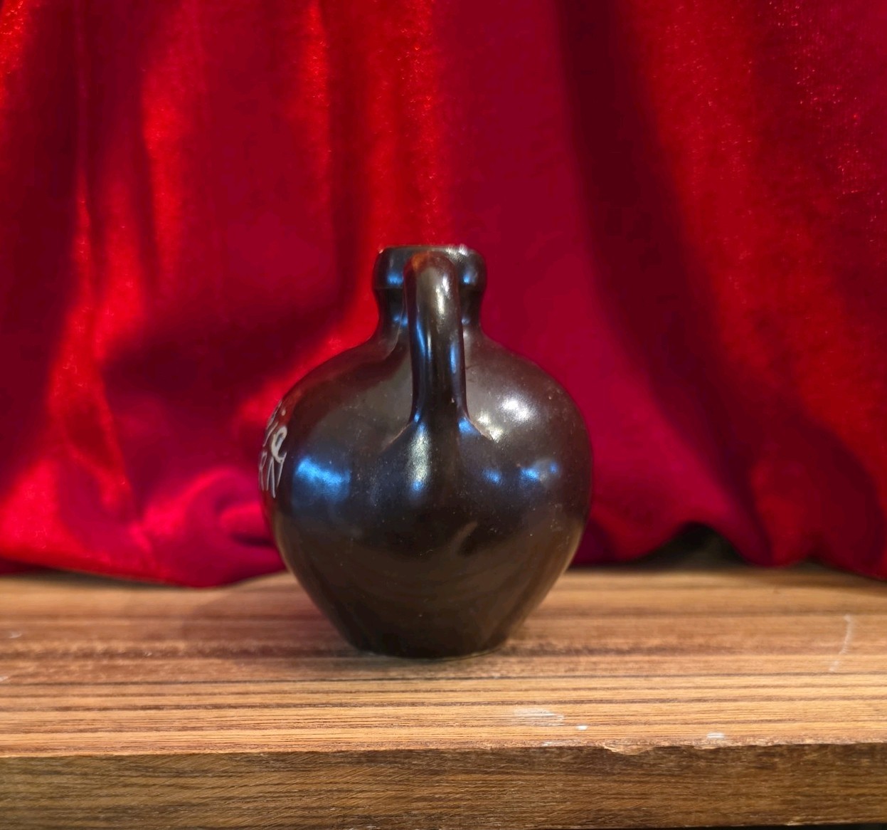 W. J. Gordy Georgia Art Pottery Brown Corn Handmade Jug 2 7/8″