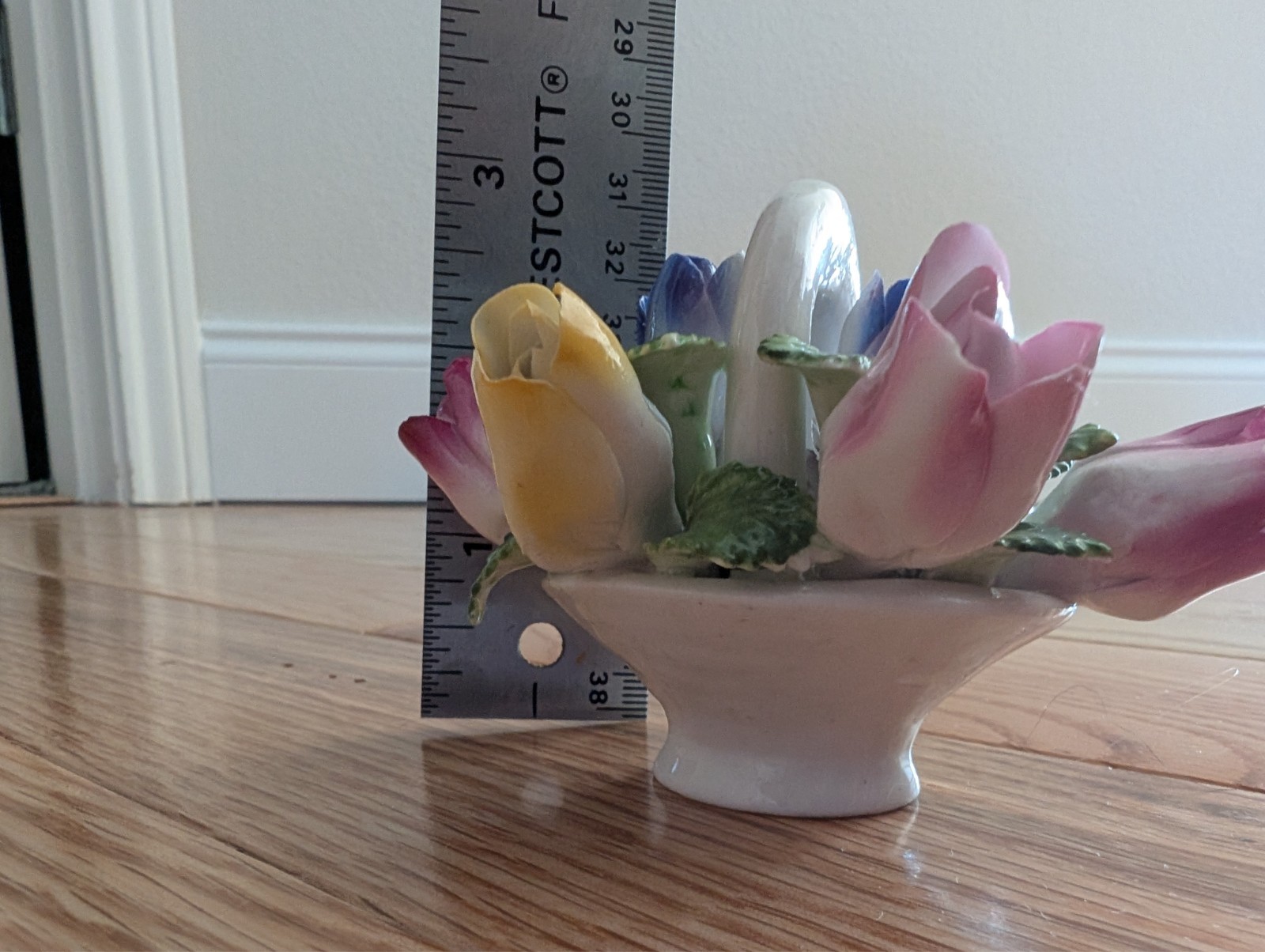 Hand Painted Fine Bone China Capodimonte Tulip Flower Basket ENGLAND