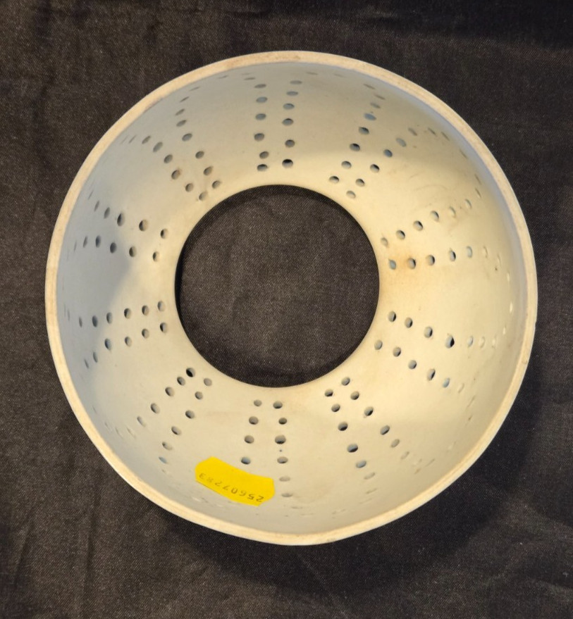 Wedgwood Jasperware Lamp Shade – Hightower Collection – Texas Exhibit 2012