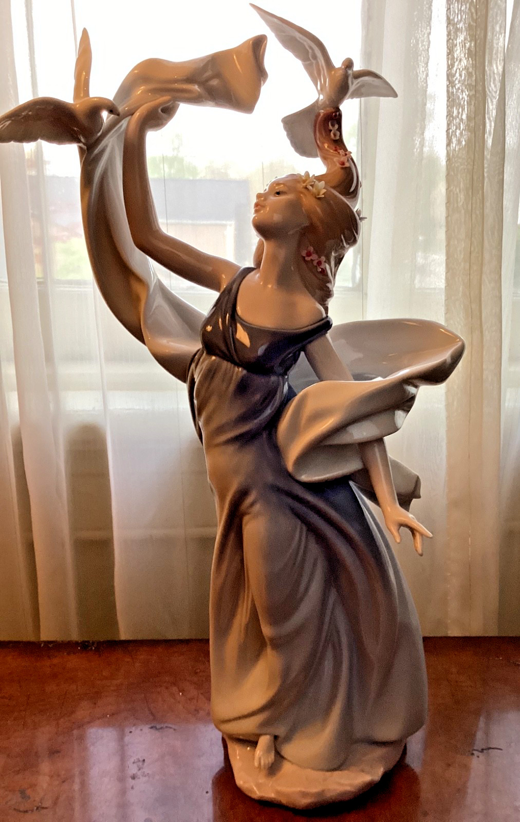 Lladro 15″ Inspiration Millennium Figurine 6570 New Horizons 1999 – NIB