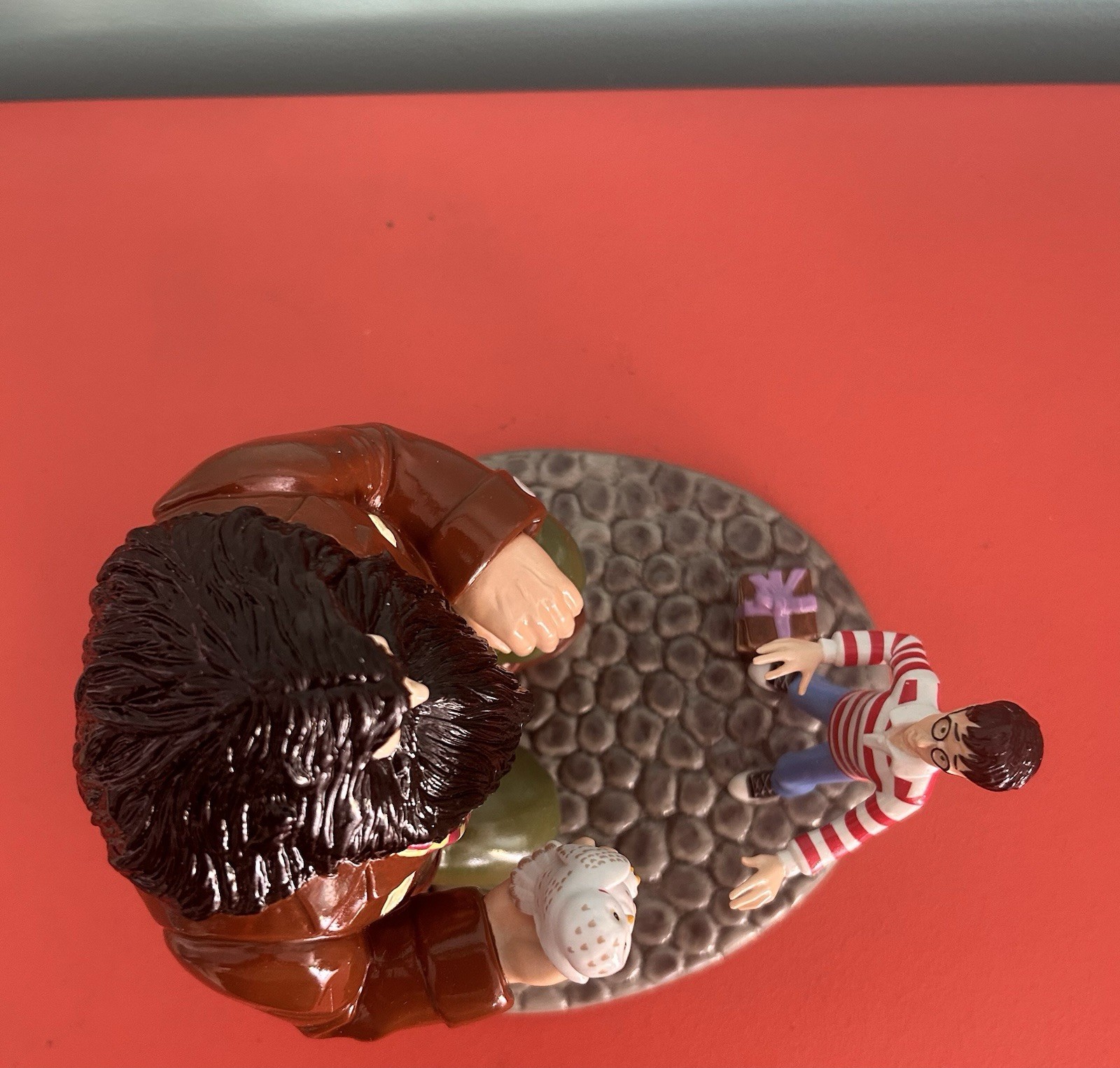 Royal Doulton Harry Potter Figurine HPFIG9 Harrys 11th Birthday Gift From Hagrid