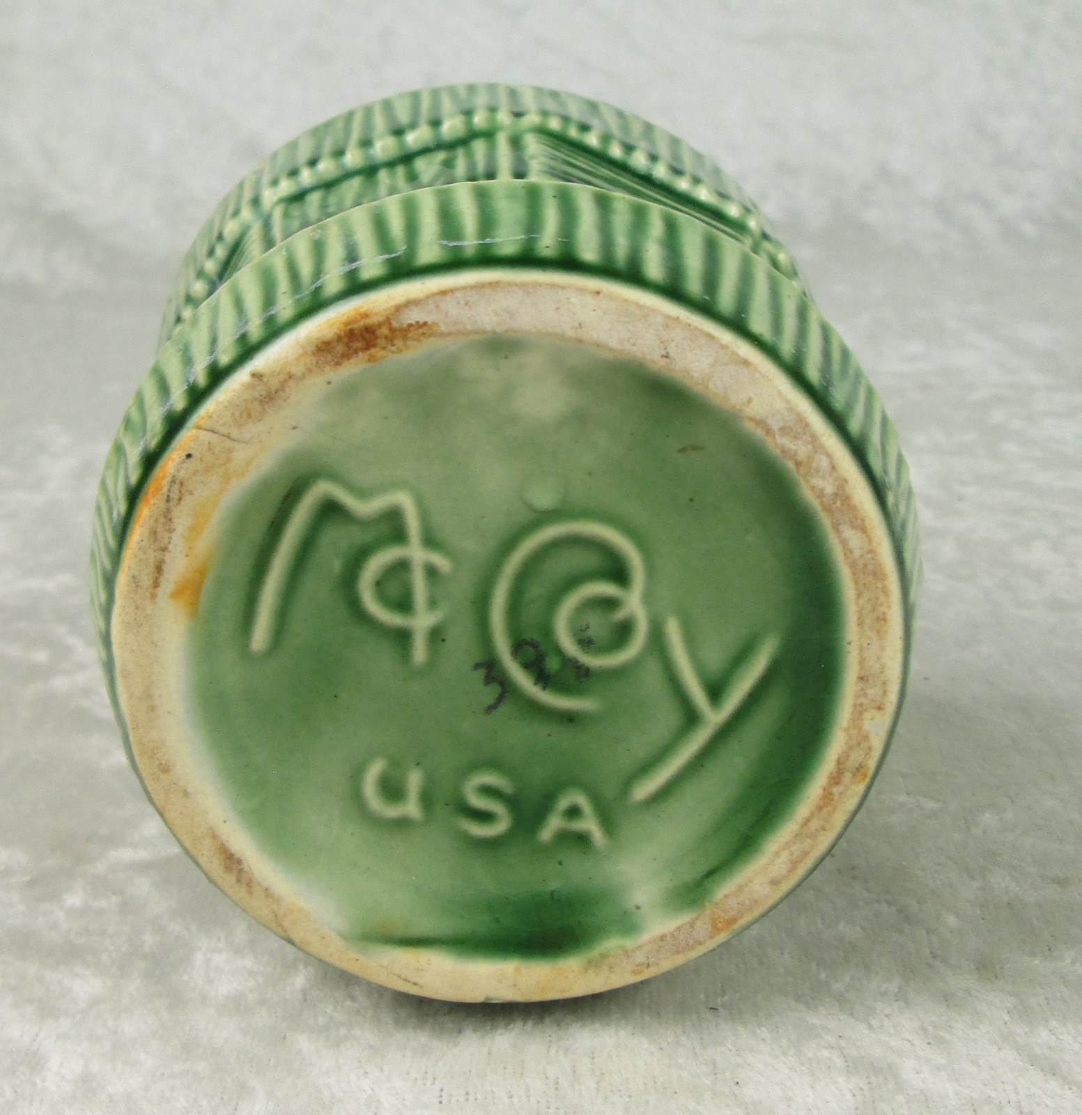 McCoy Pottery Flower Pot Planter Green Basket Weave 3 inch Tall