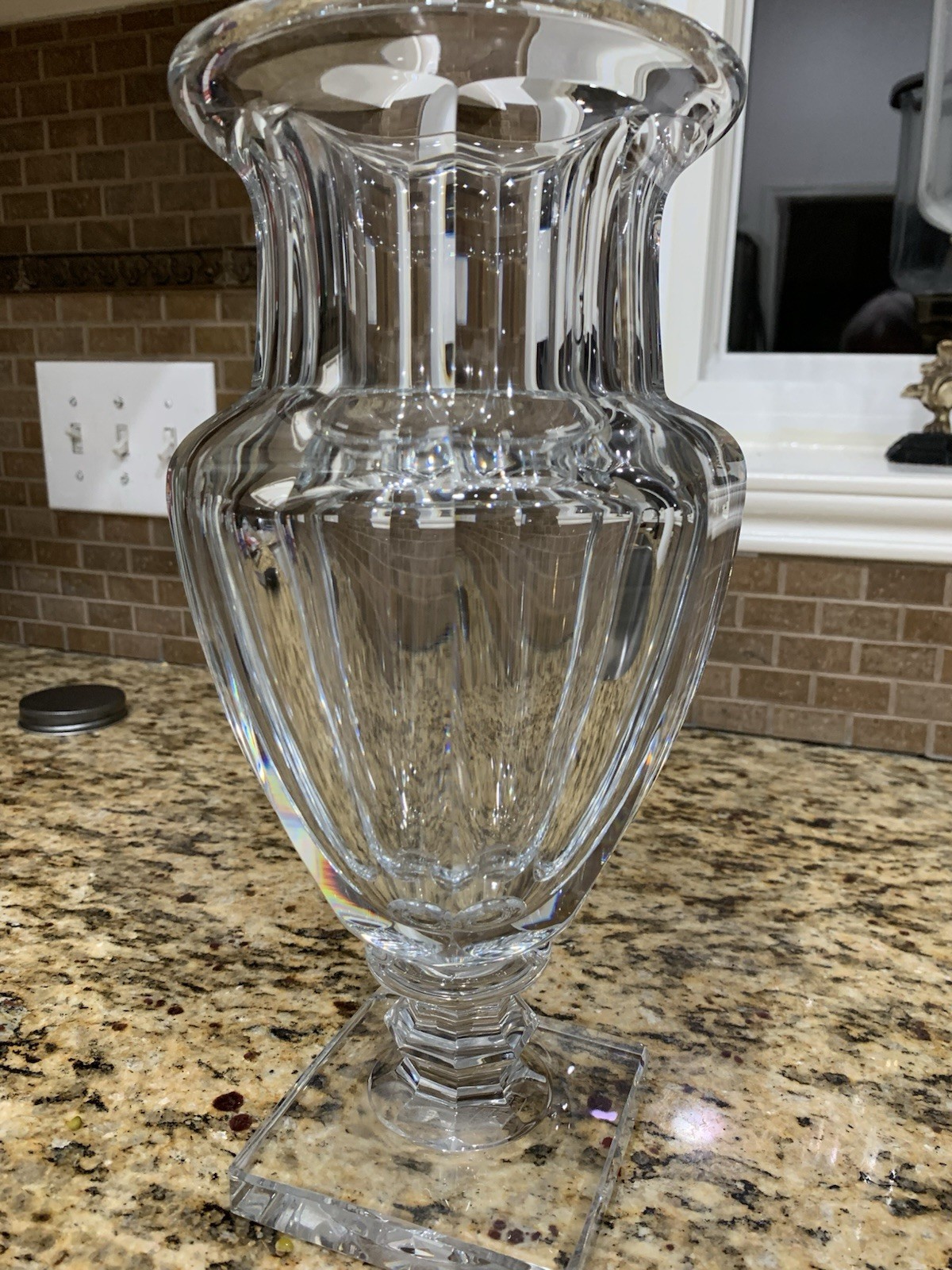 BACCARAT Musee Des Cristalleries Repro 1821-1840 12″ Tall Vase Urn (Nicked)