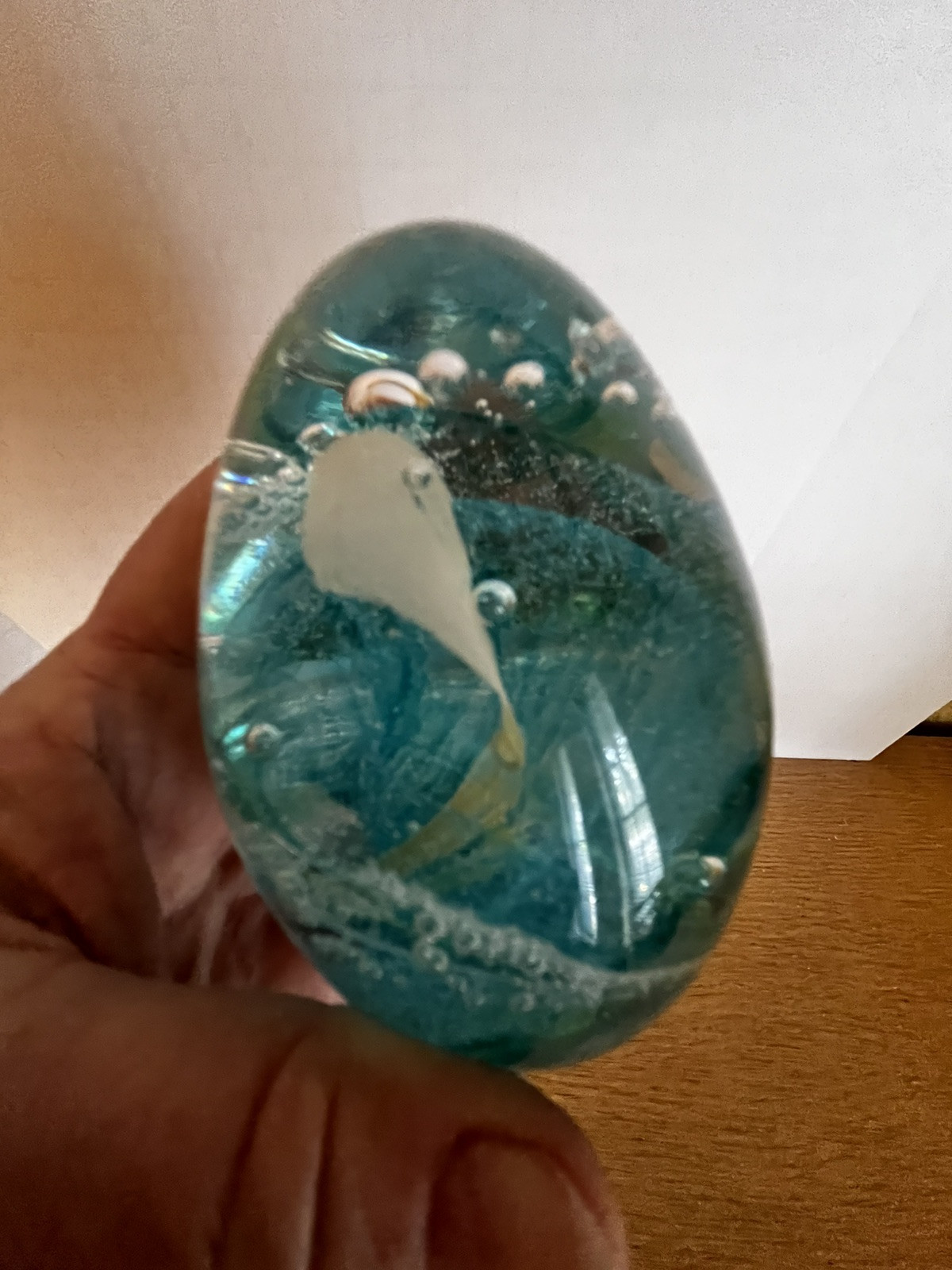 Vtg Signed Hand Blown Art Glass Blue White Swirl Egg Paperweight 3.50”
