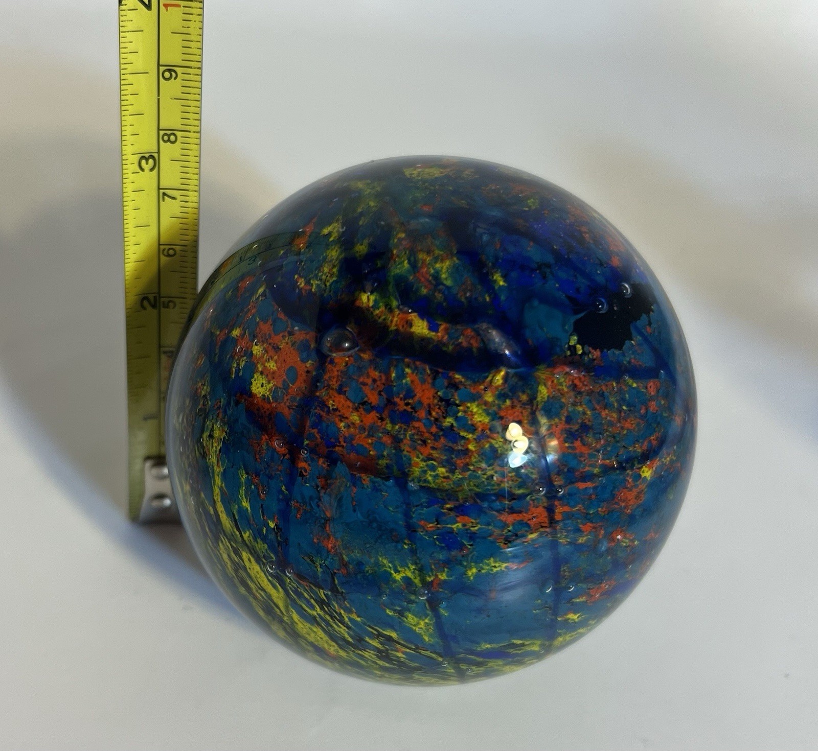 Globe Galaxy Paperweight Blue Green Red Yellow Confetti Colorful Pattern Orb Vtg