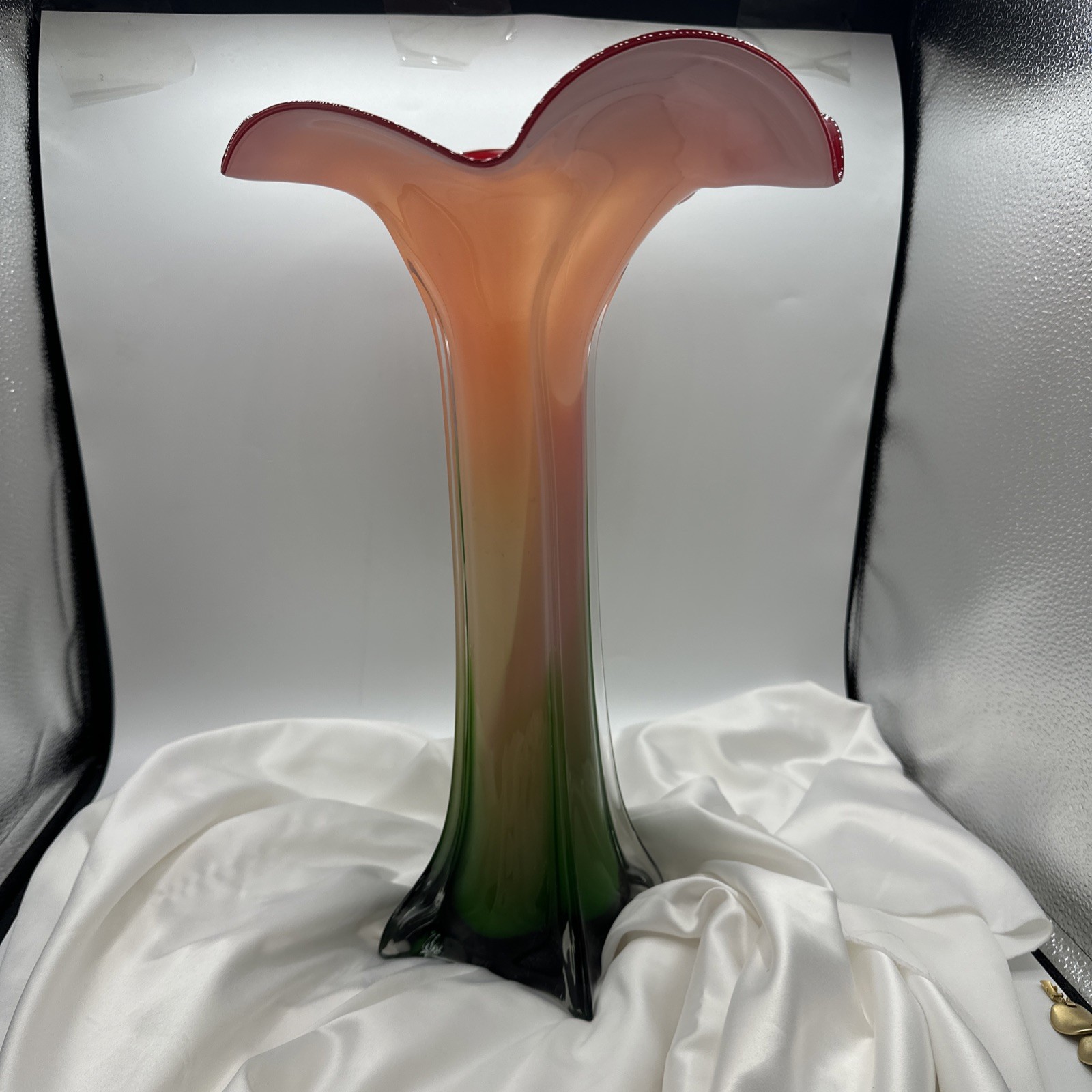 Spectacular Flower Art Glass Lily Vase. 15” tall. See pics.
