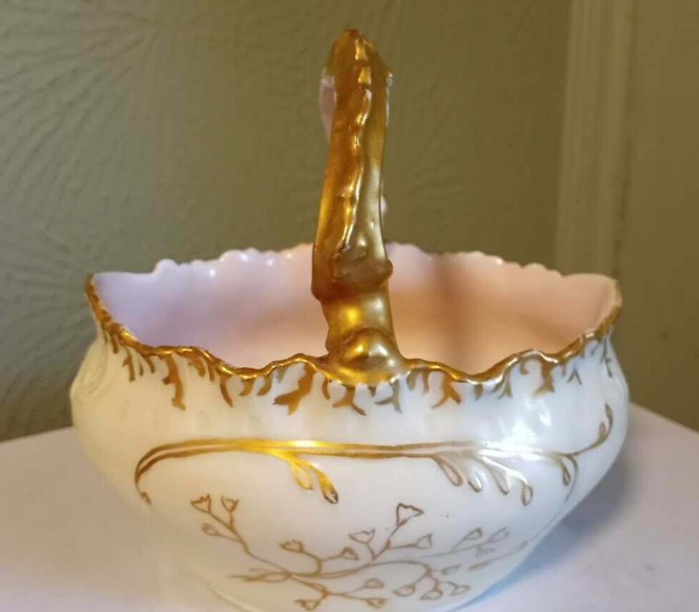 1891-1914 A. Lanternier & Co. Limoges France Antique Gold Encrusted Basket (32A)