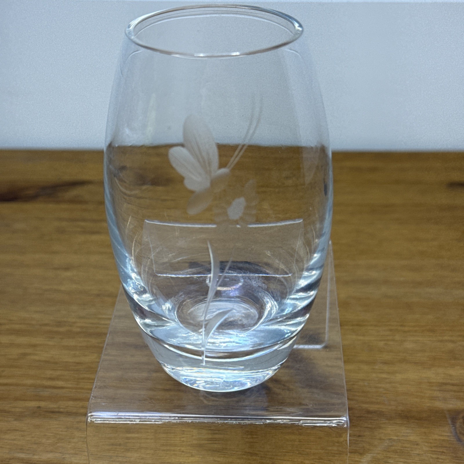 Contemporary Clear Glass Vase Etched Butterfly Floral Design Heavy Base