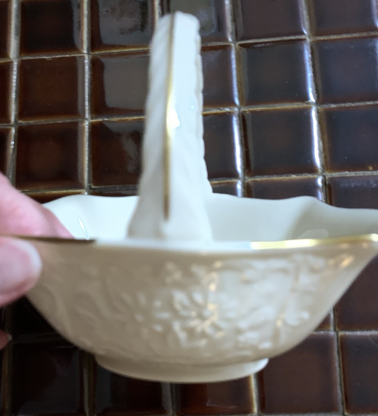 LENOX Nice Porcelain Trinket Basket. Made In The USA. Approx 6 x 4 Inches.