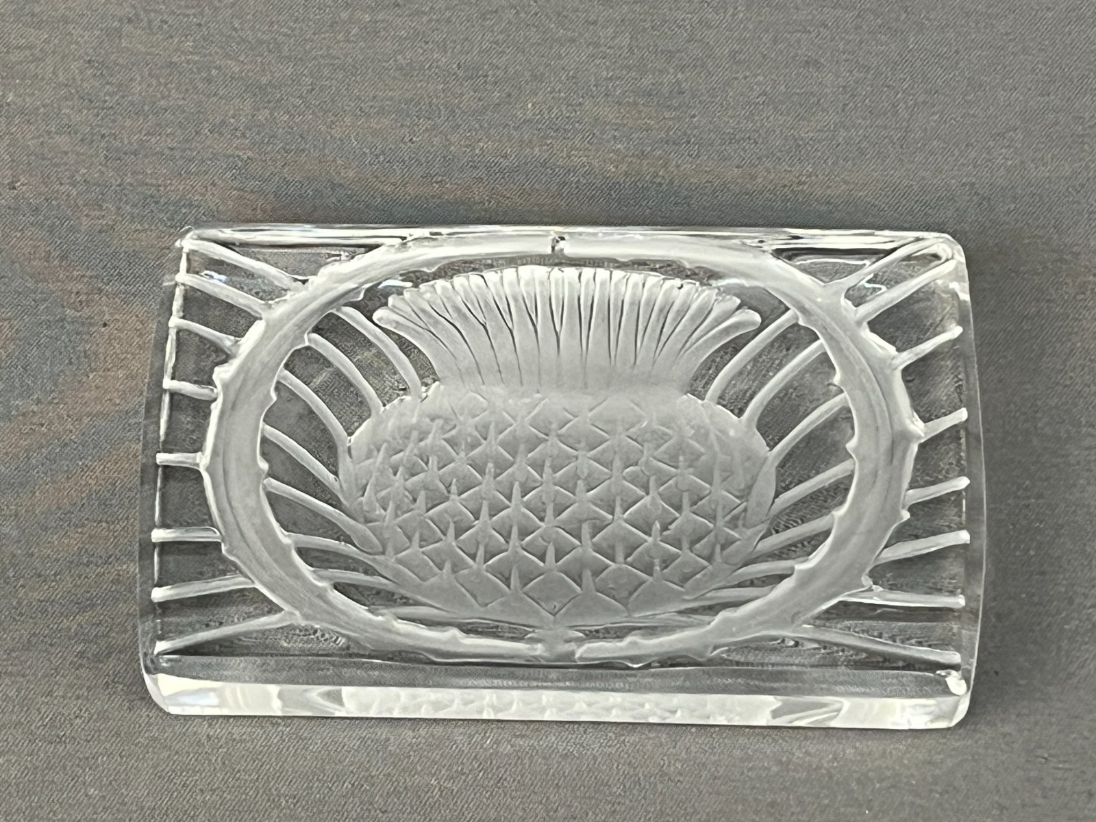 Lalique France Crystal THISTLE 3 1/4″ Paperweight: MINT