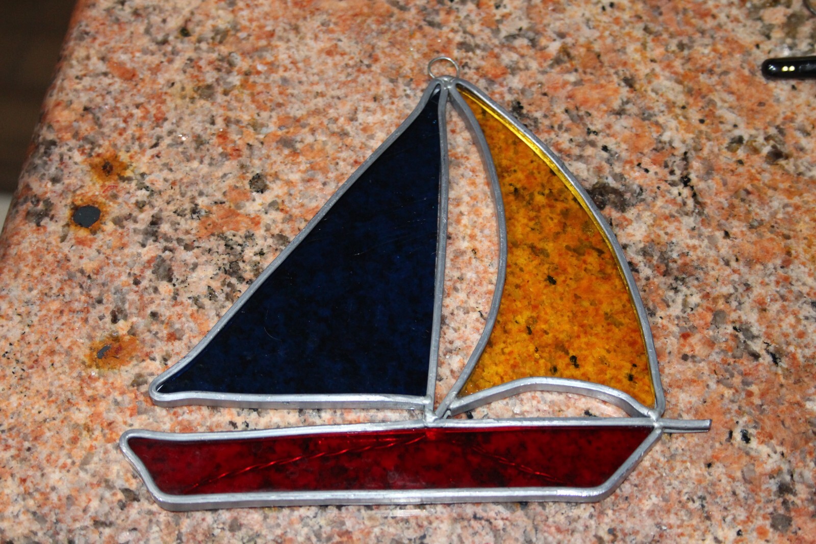 SUNCATCHER SAILBOAT VTG LEADED STAINED GLASS HANGS FROM WINDOW SAIL BOAT 6″X 7IN