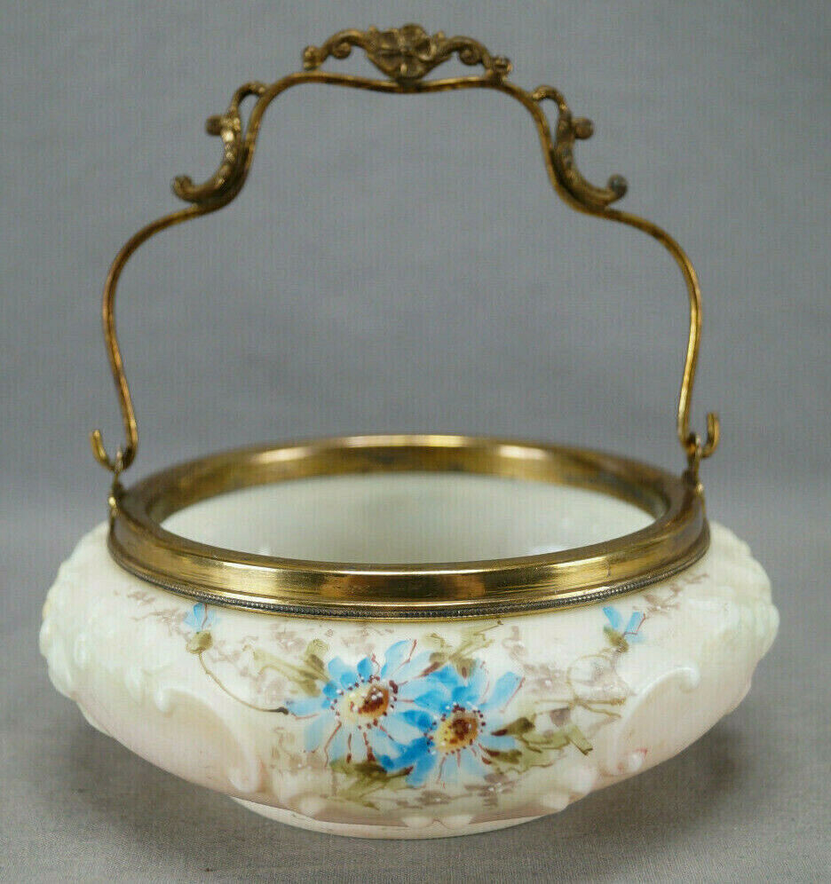 Wave Crest CF Monroe Hand Painted Opal Ware Handled Dresser Basket C. 1882-1916