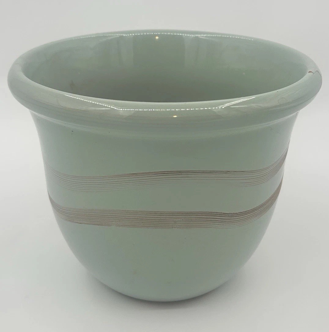 Italian Ceramic Art Pottery Vase/Planter Hand Scored Light Mint Green 6”