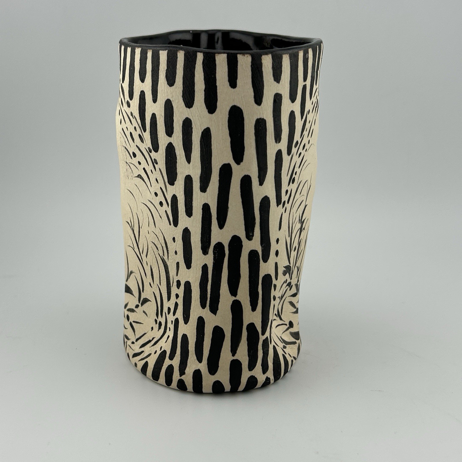 Studio Pottery Sgraffito Face Tumbler Tiki Mug Vase Black Slip 2010s Signed KIA