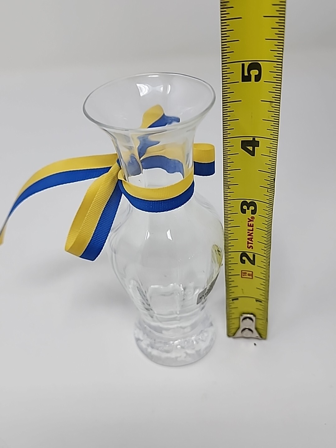 Lindshammar Sweden Clear Glass Bud Vase Vas Bellis