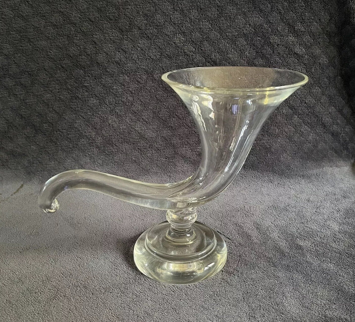 RARE 19th Century Antique Hand Blown Glass Cornecopia Horn Of Plenty Vase