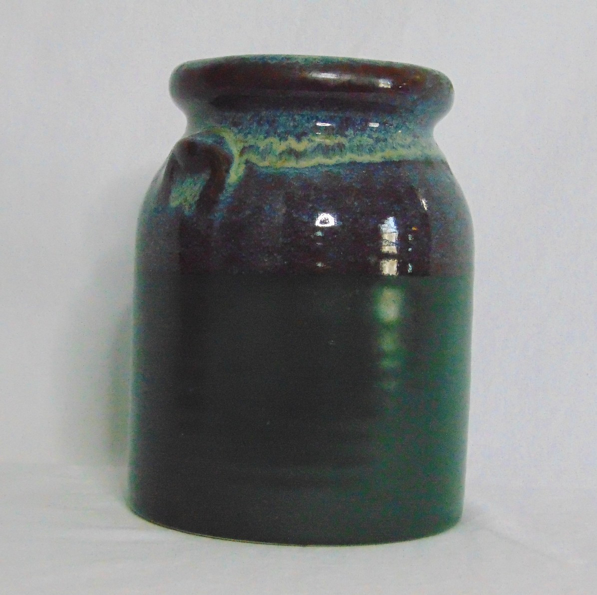Harris Potteries Chicago IL Stoneware 8″ Vase Handles Vtg Drip Glaze Green MCM