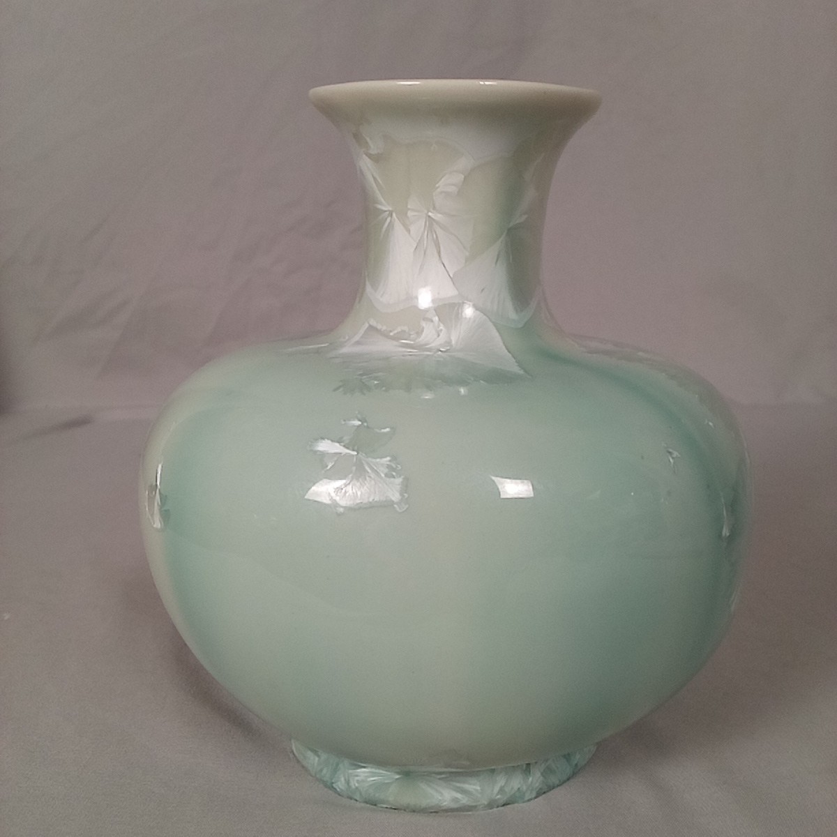 Mud Works Crystalline Vase ’04 Blue Teal Silver Blooms 6.25″ x 5.5″ Pottery VTG
