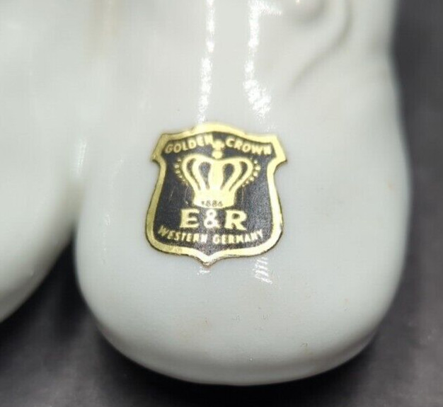 Small Planter Bavaria W Germany White Button Shoes Crown E & R Gerold Porzellan