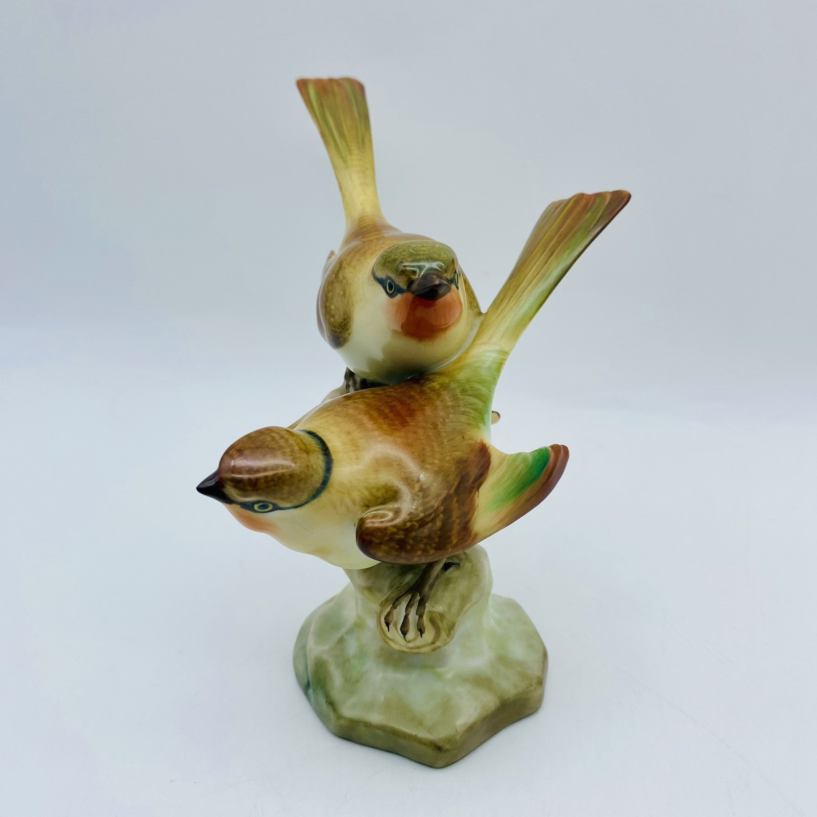 Herend Rothschild Bird Figurine Mates on Branch Hand Painted 1839 5163 Hungary