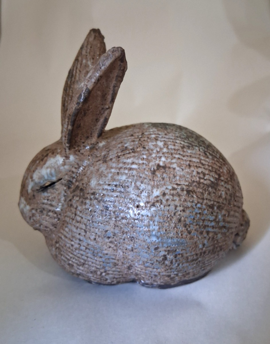 PETERS Pottery Fat NUTMEG TINTS SLEEPY BUNNY RABBIT GENUINE 1ST QTY GREAT GIFT
