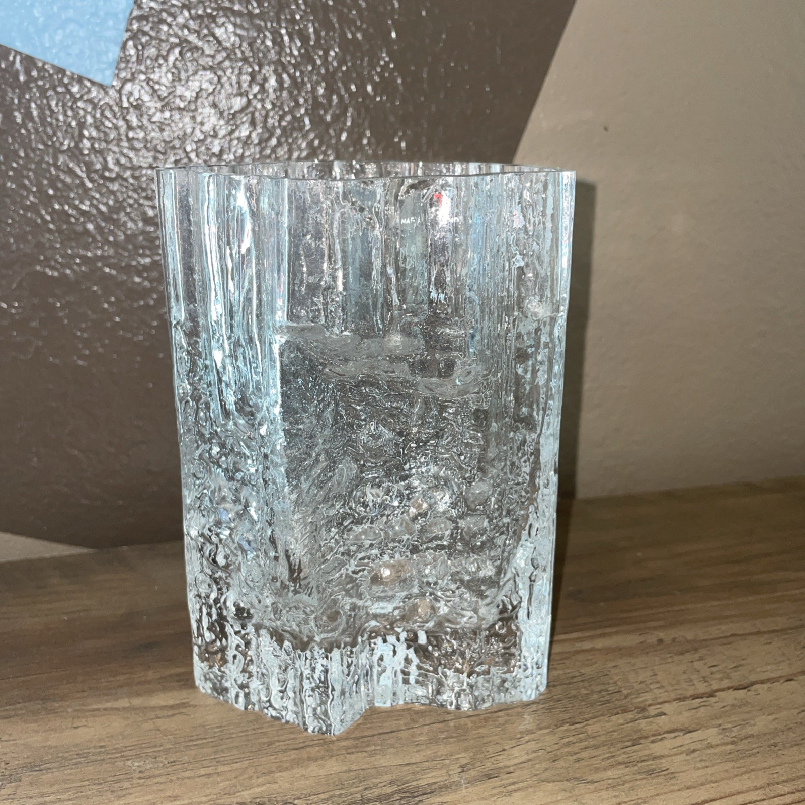 Art Glass Vase Textured Glass Heavy Ittalia Vintage 6.25”