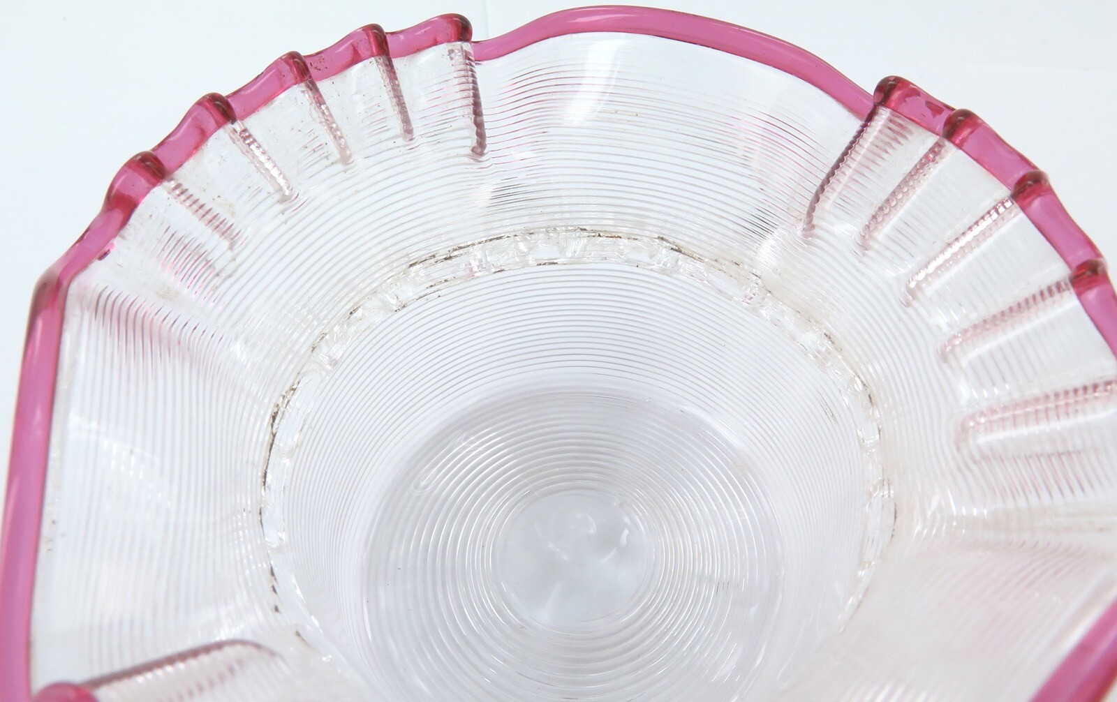 Late Victorian / Edwardian Threaded & Ruffle Glass Small Bowl with Cranberry Rim